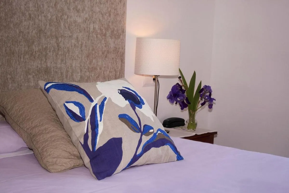 Bed in Hotel-Restaurante Badain