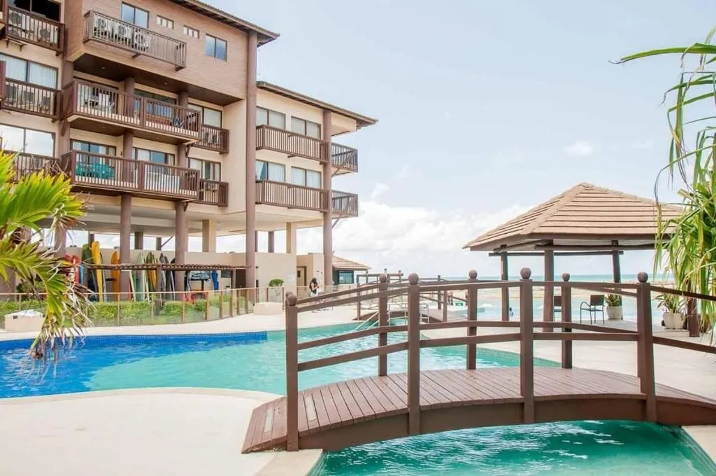 Swimming pool in Barra Bali - Pé na areia com Vista Mar