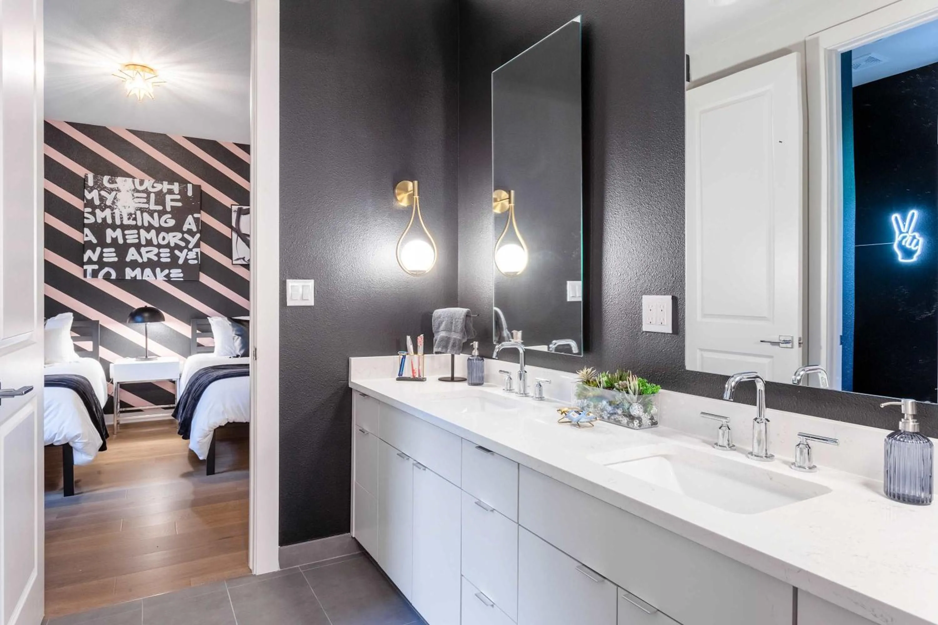 Bathroom, Bed in Upstay Luxe Pool Retreat - 7 Min to Rainey St