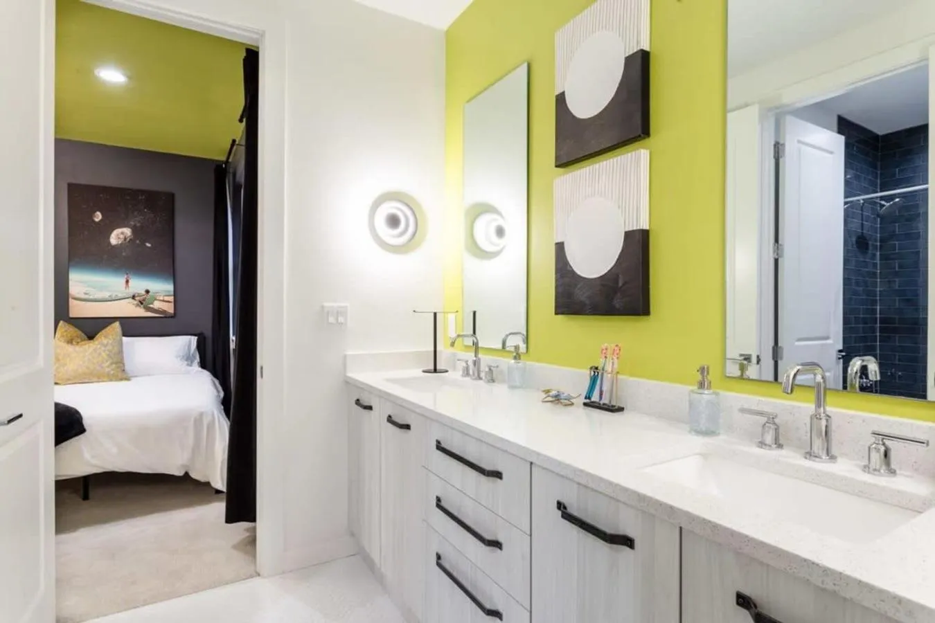 Bathroom, Bed in Massive 10BR Compound - 6 Min to Downtown Austin