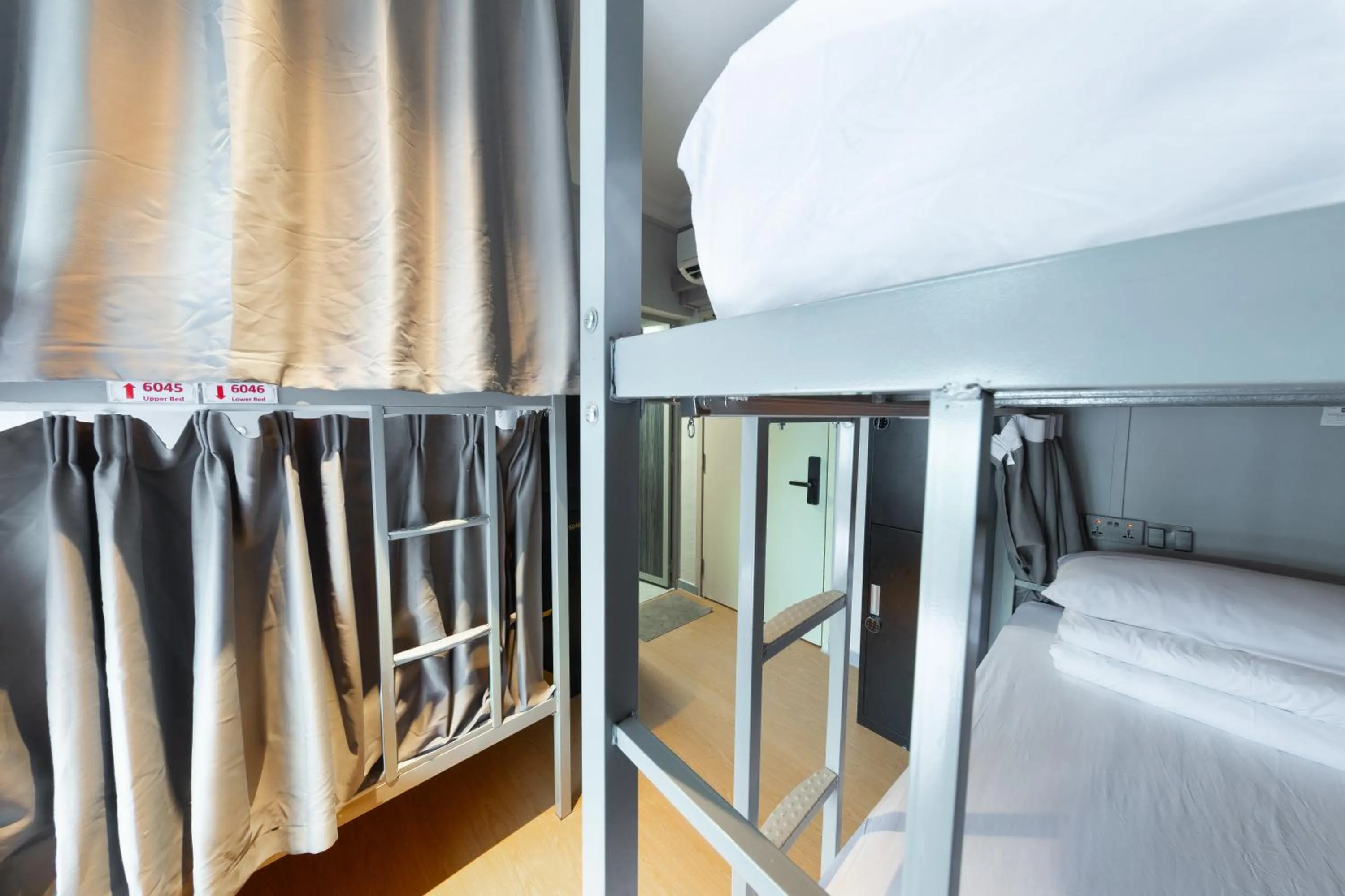 Bed in D'Nova Hotel Kallang