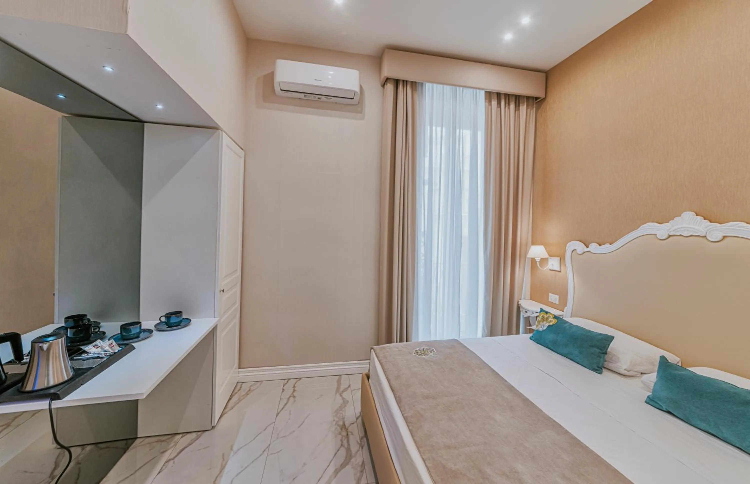 Bed in Gentile Suite & Spa Vomero