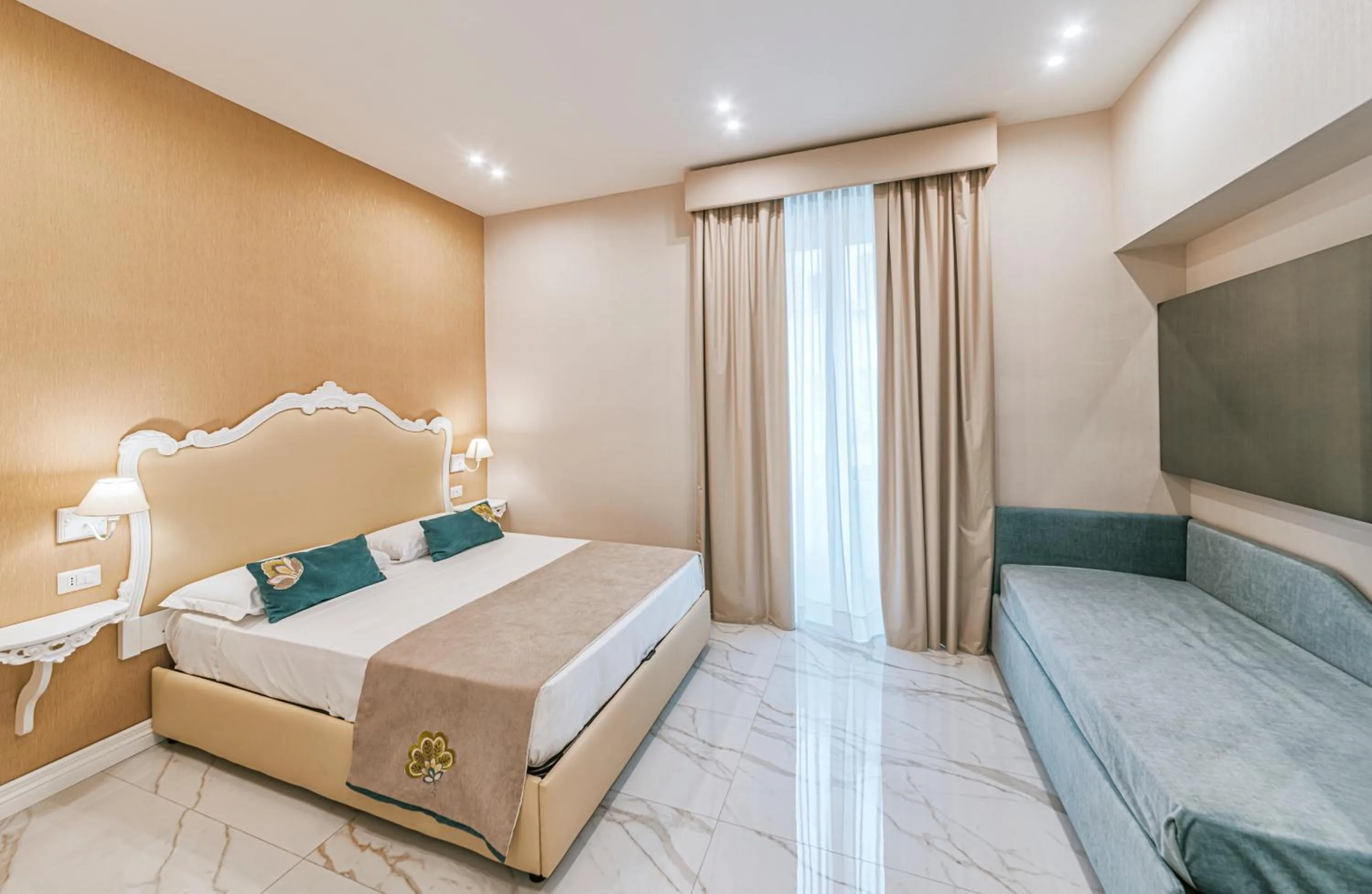 Bed in Gentile Suite & Spa Vomero