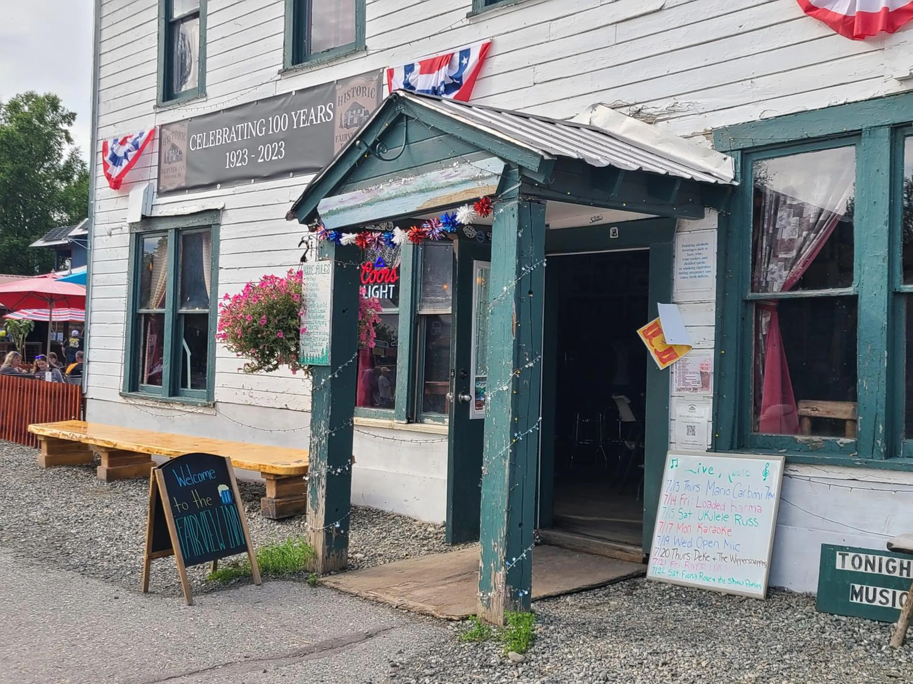 Facade/entrance in The Fairview Inn