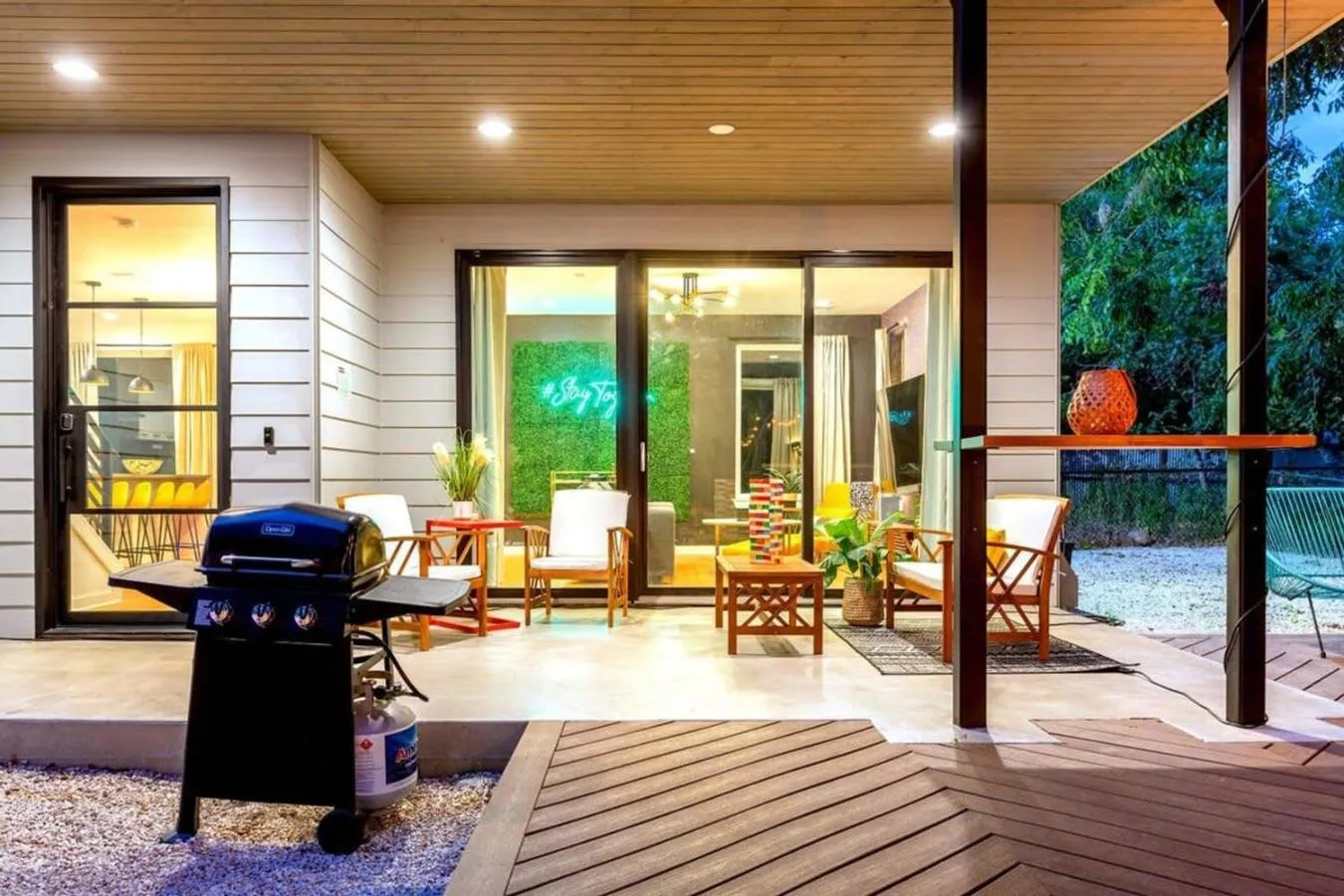 BBQ facilities in Eastside House Supreme Downtown 6 Min Drive