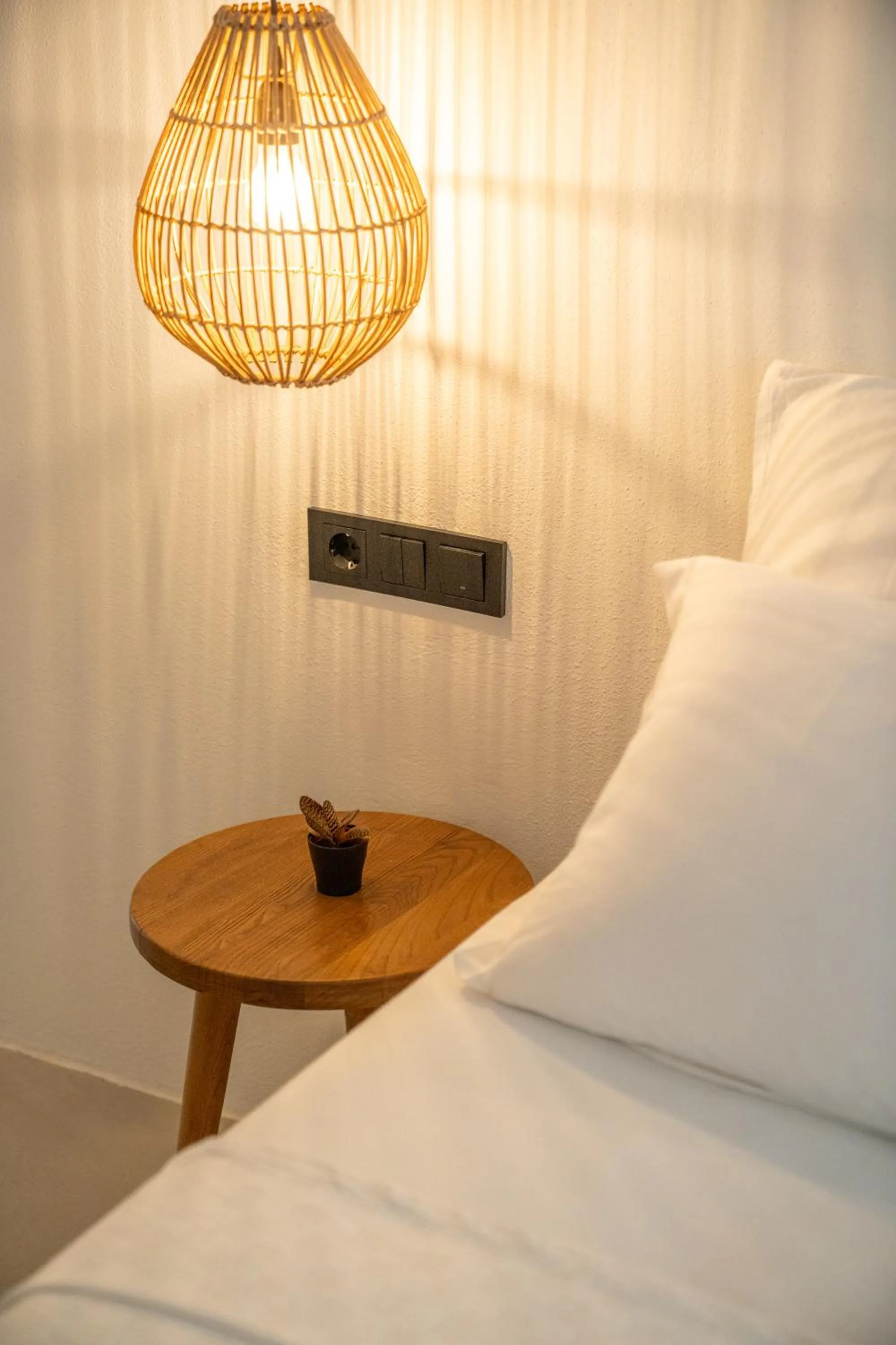 Decorative detail, Bed in Gizz Suites