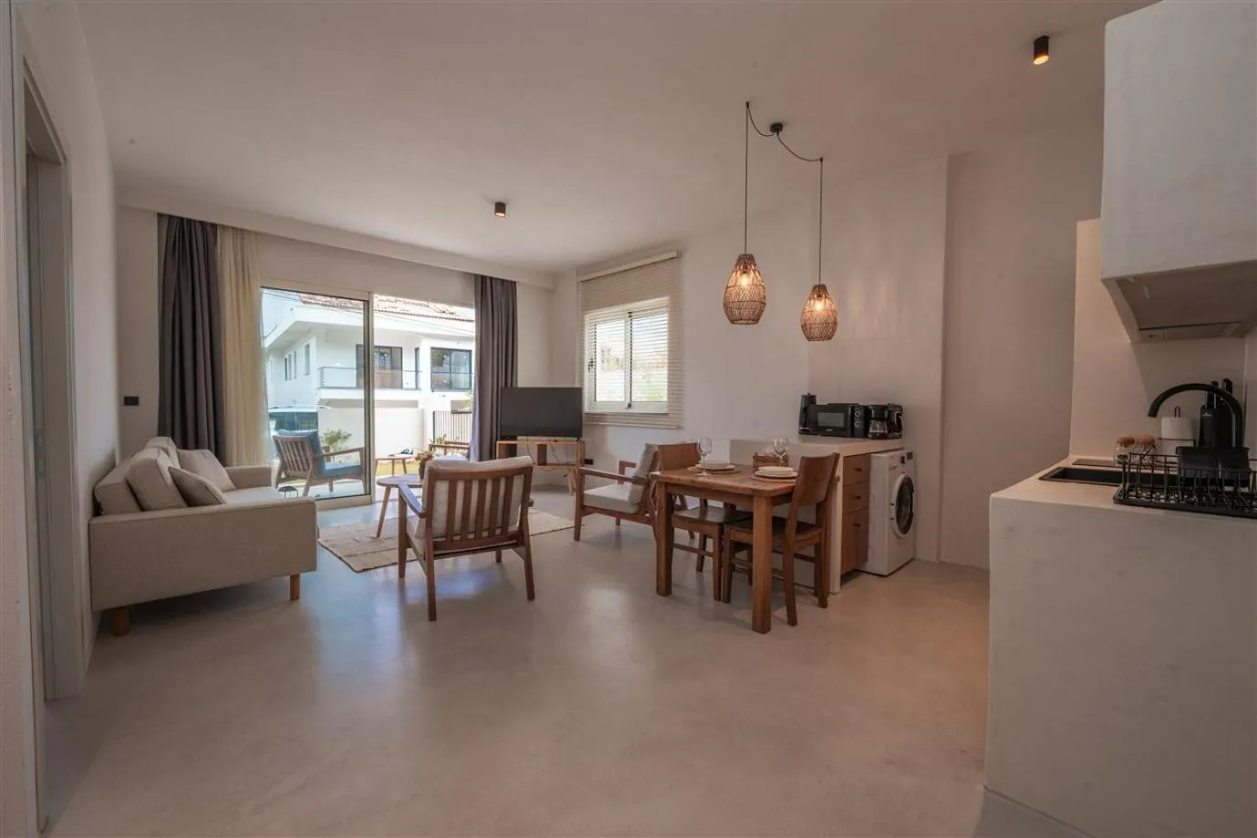 Kitchen or kitchenette in Gizz Suites City