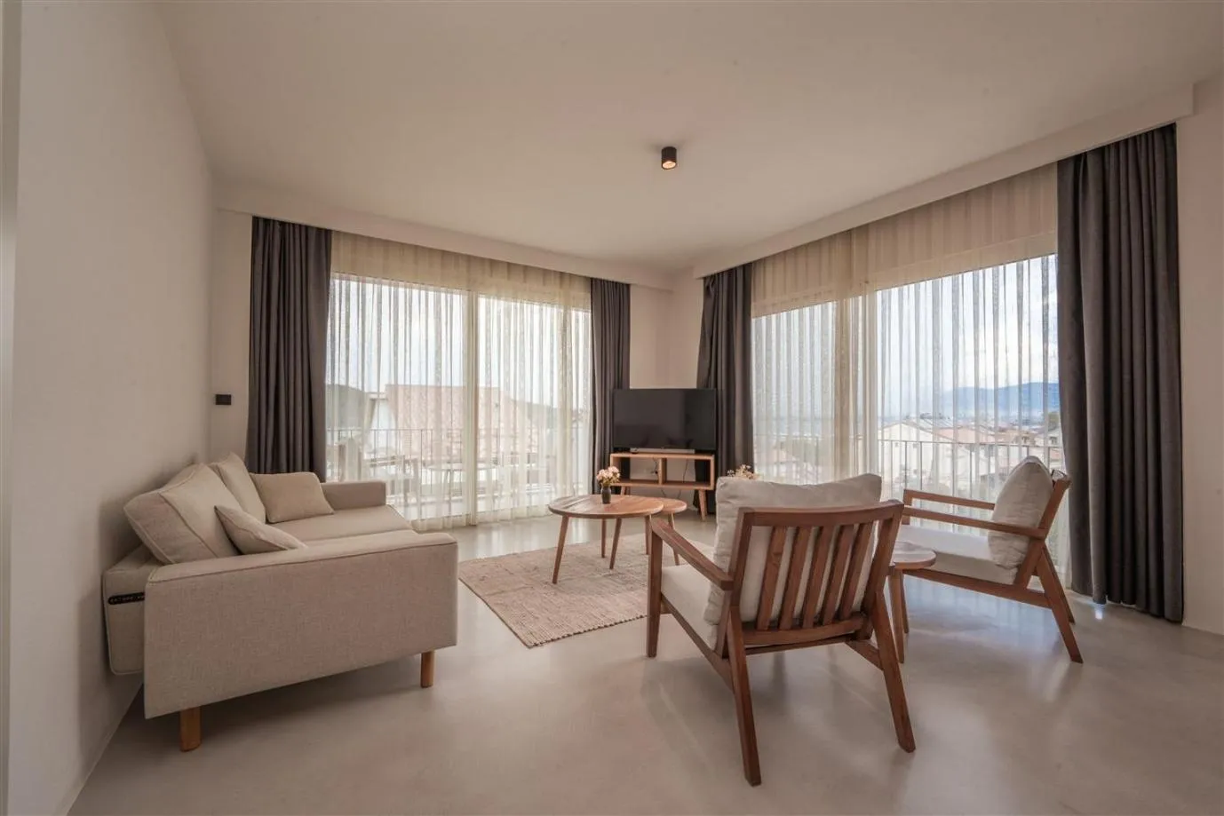 TV and multimedia in Gizz Suites City