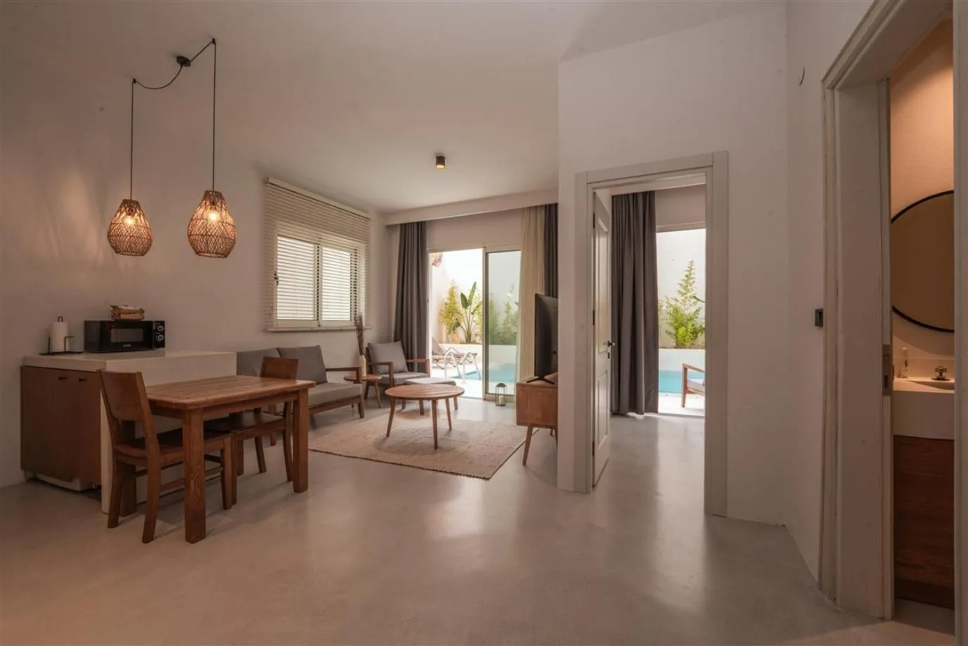 Kitchen or kitchenette in Gizz Suites City