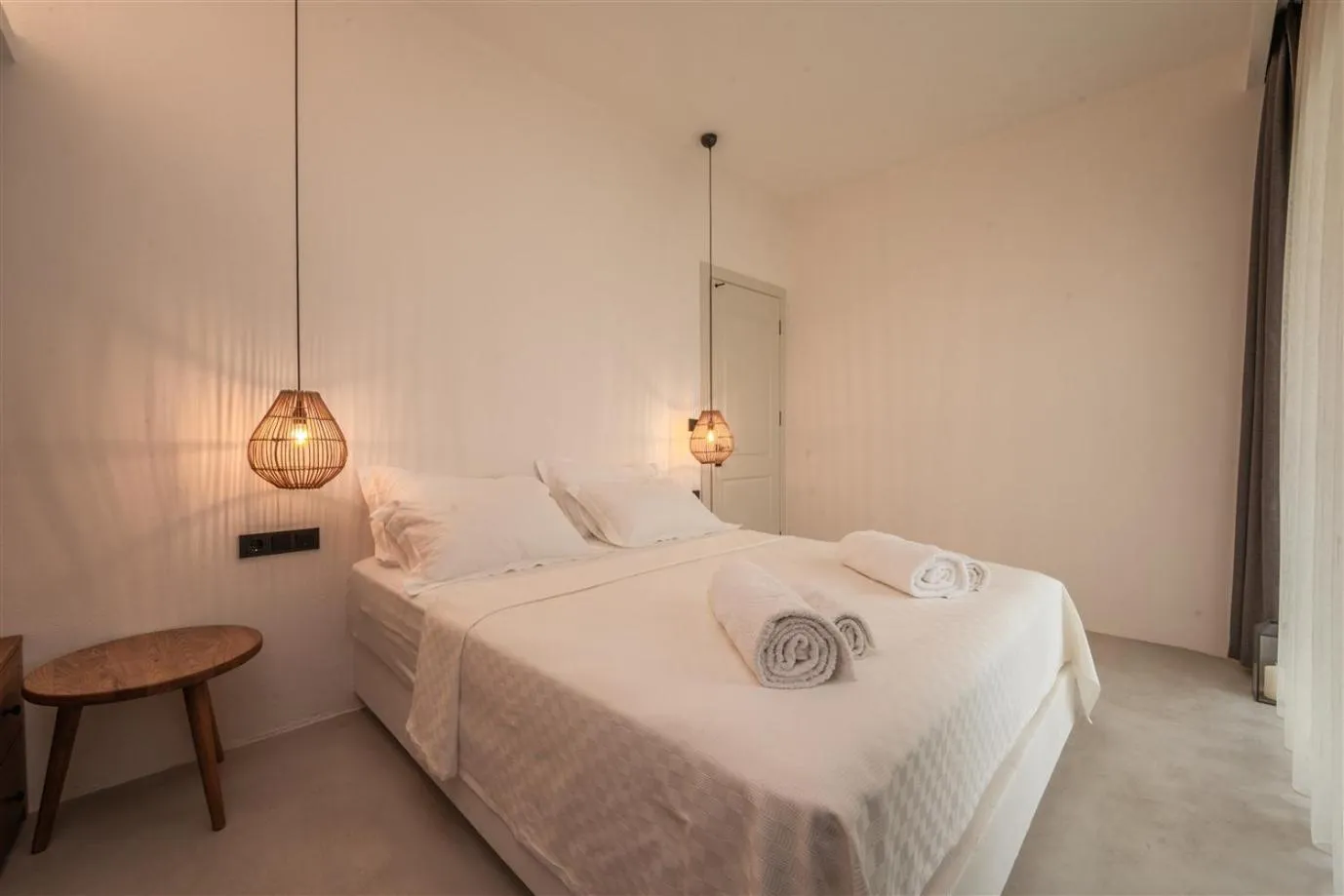 Photo of the whole room in Gizz Suites City