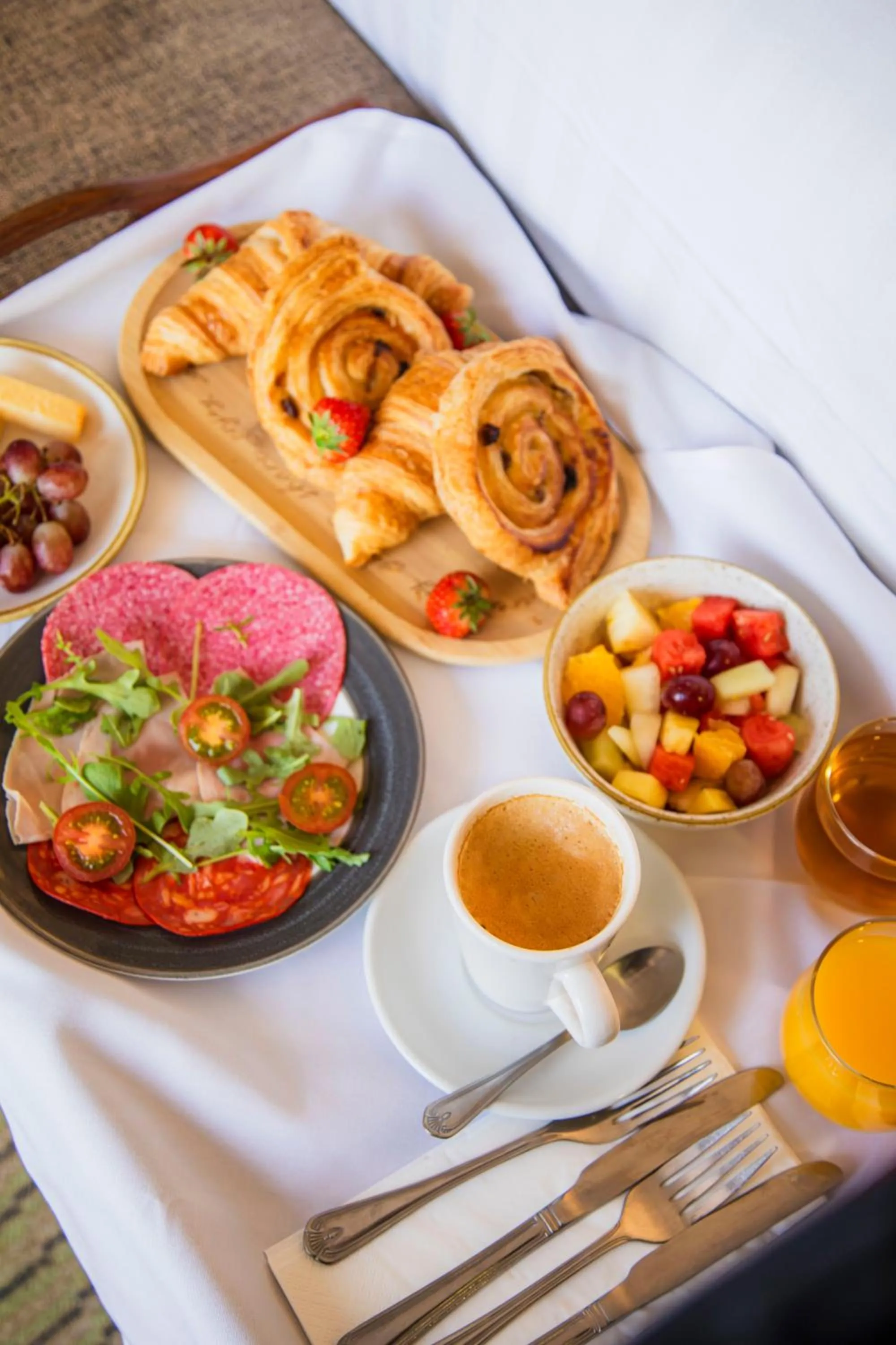 Breakfast in Mercure Hull Grange Park Hotel