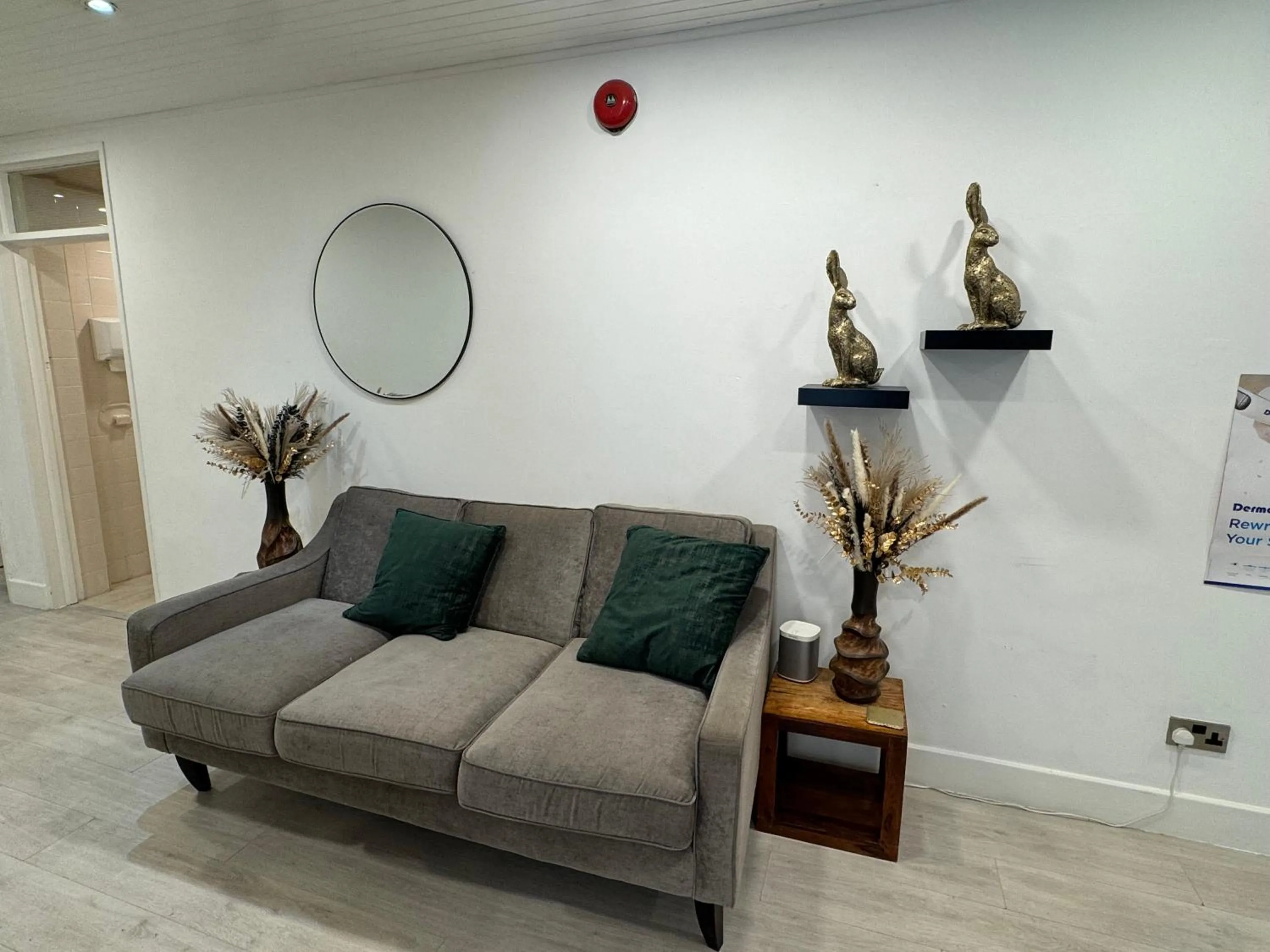 Property building in Mercure Hull Grange Park Hotel