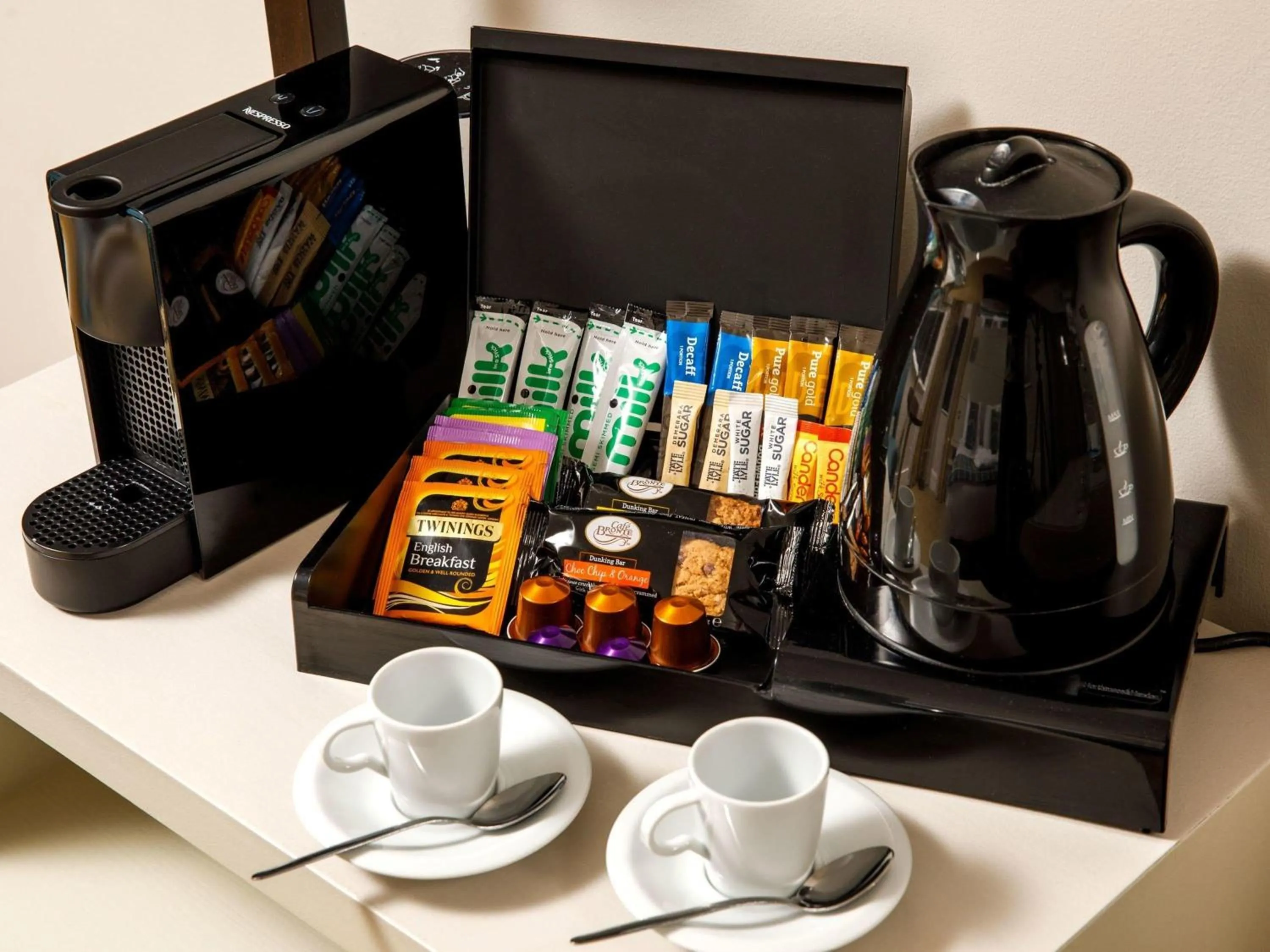 Bedroom in Mercure Hull Grange Park Hotel