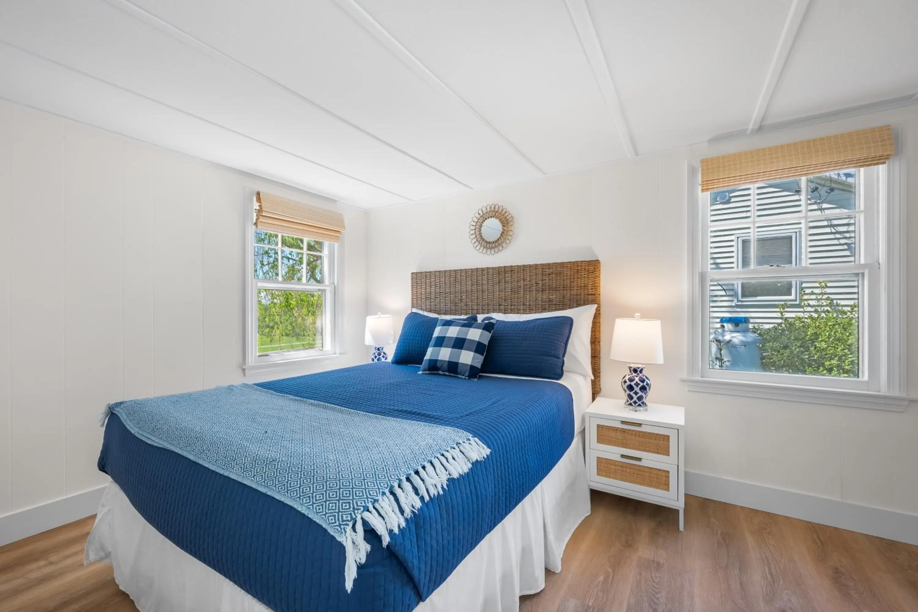 Bed in Marina Bay Cottages