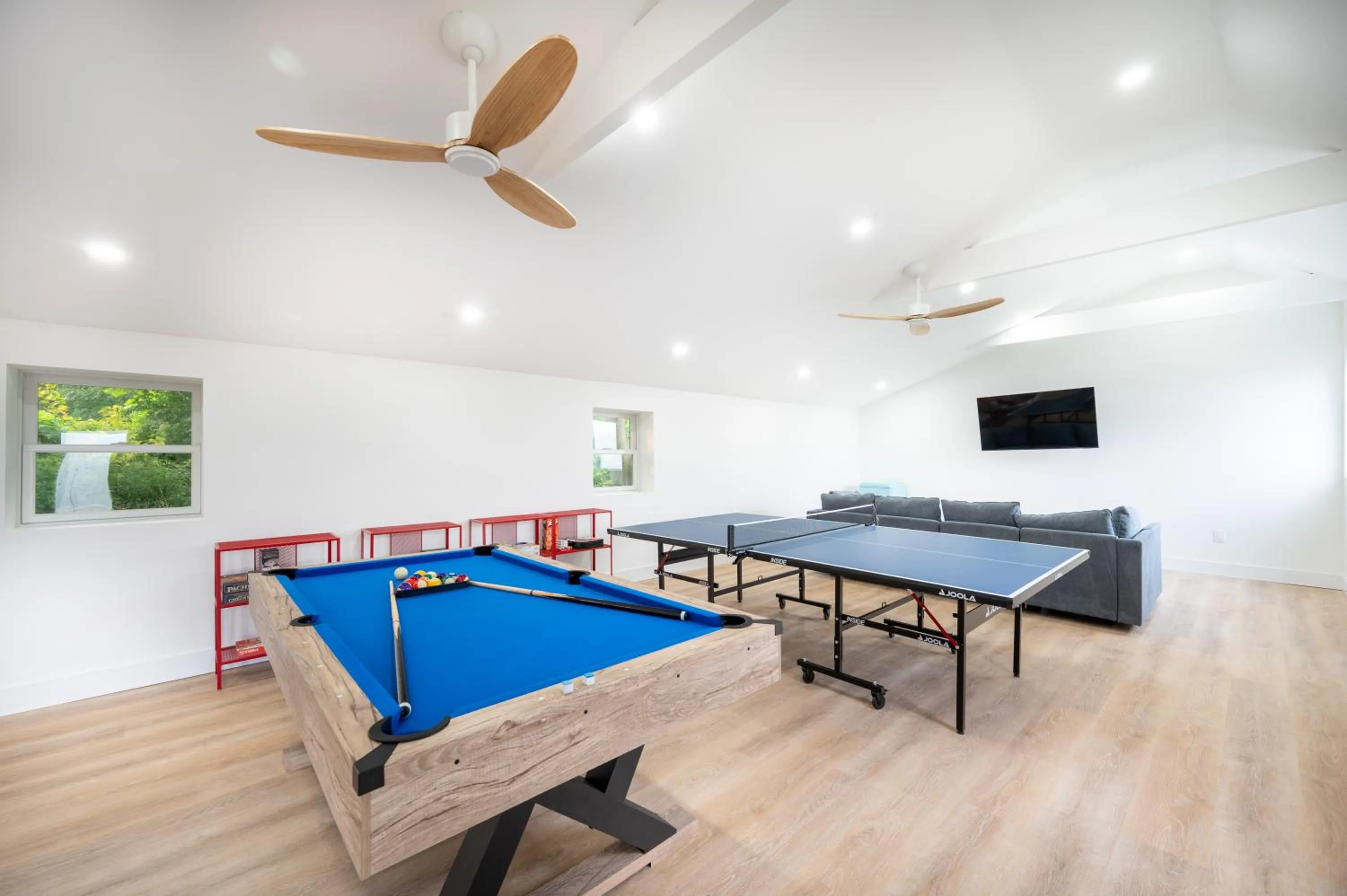 Game Room in Marina Bay Cottages