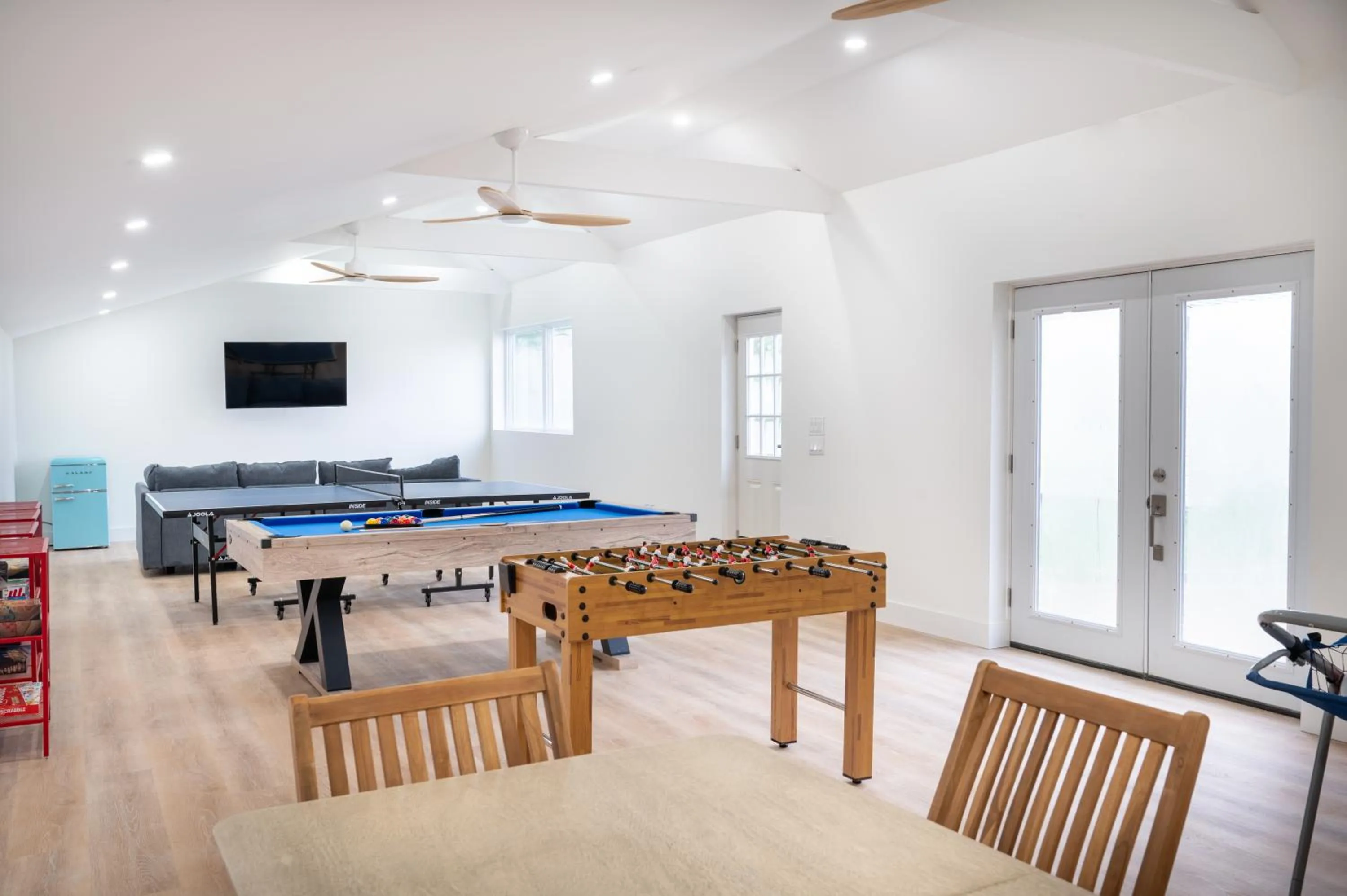 Game Room in Marina Bay Cottages