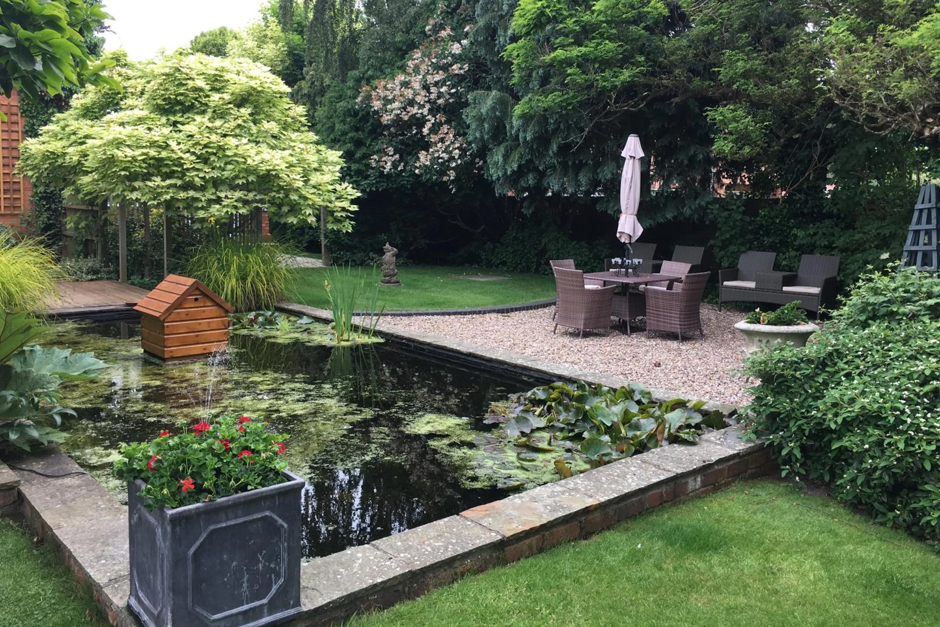 Treherne House & The Malvern Retreat