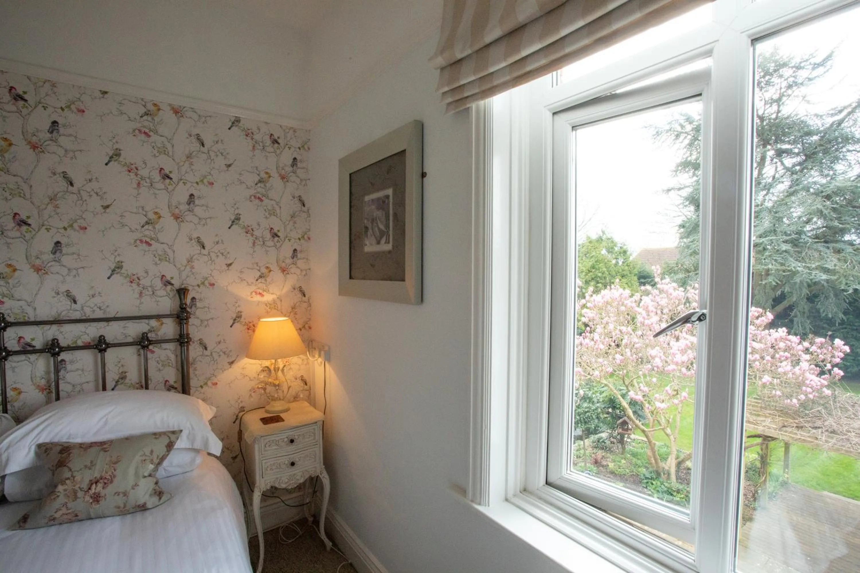 Bed in Treherne House & The Malvern Retreat