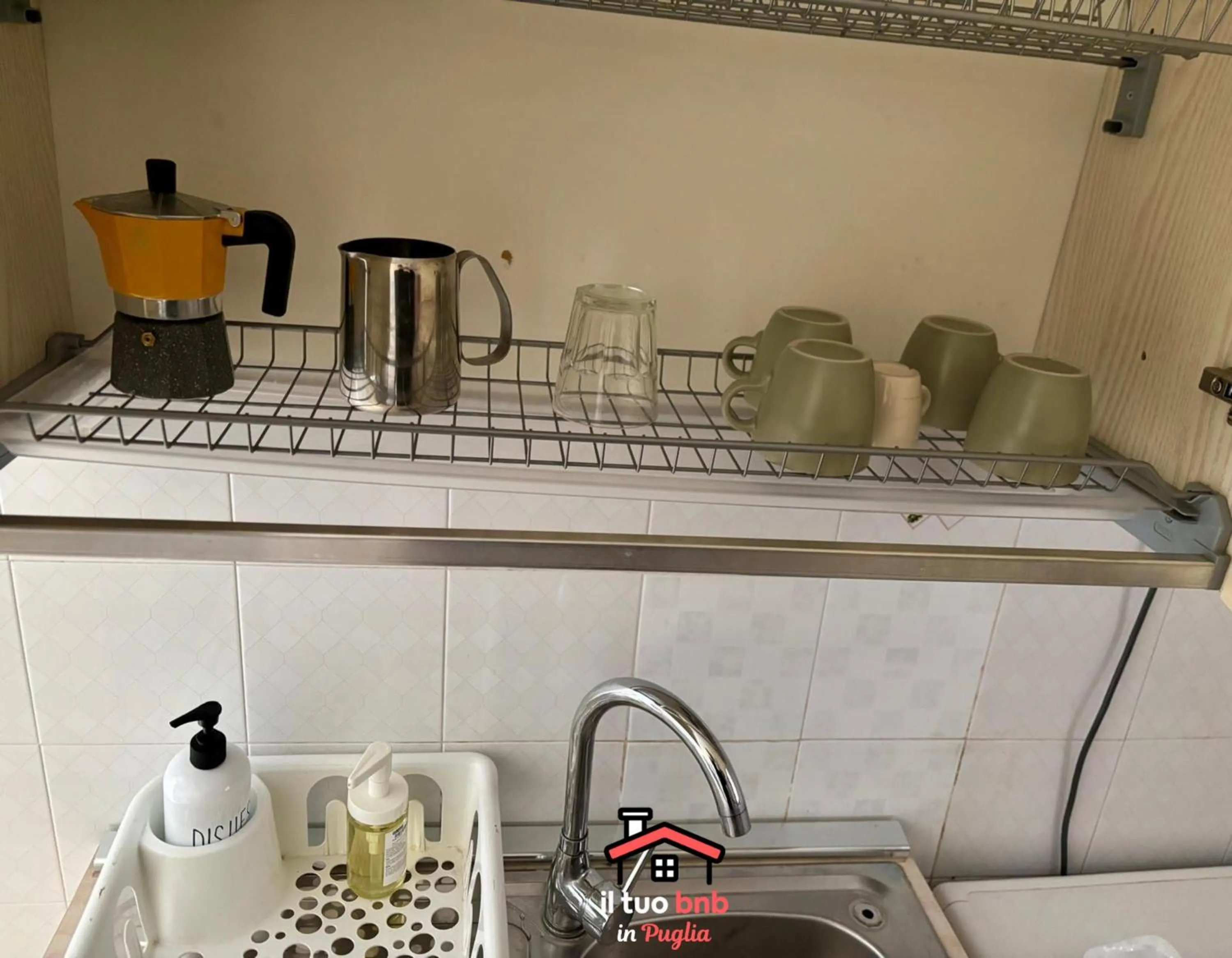 Coffee/tea facilities in Casa Bianca bnb,Big Terrace,10 min Airport Beaches