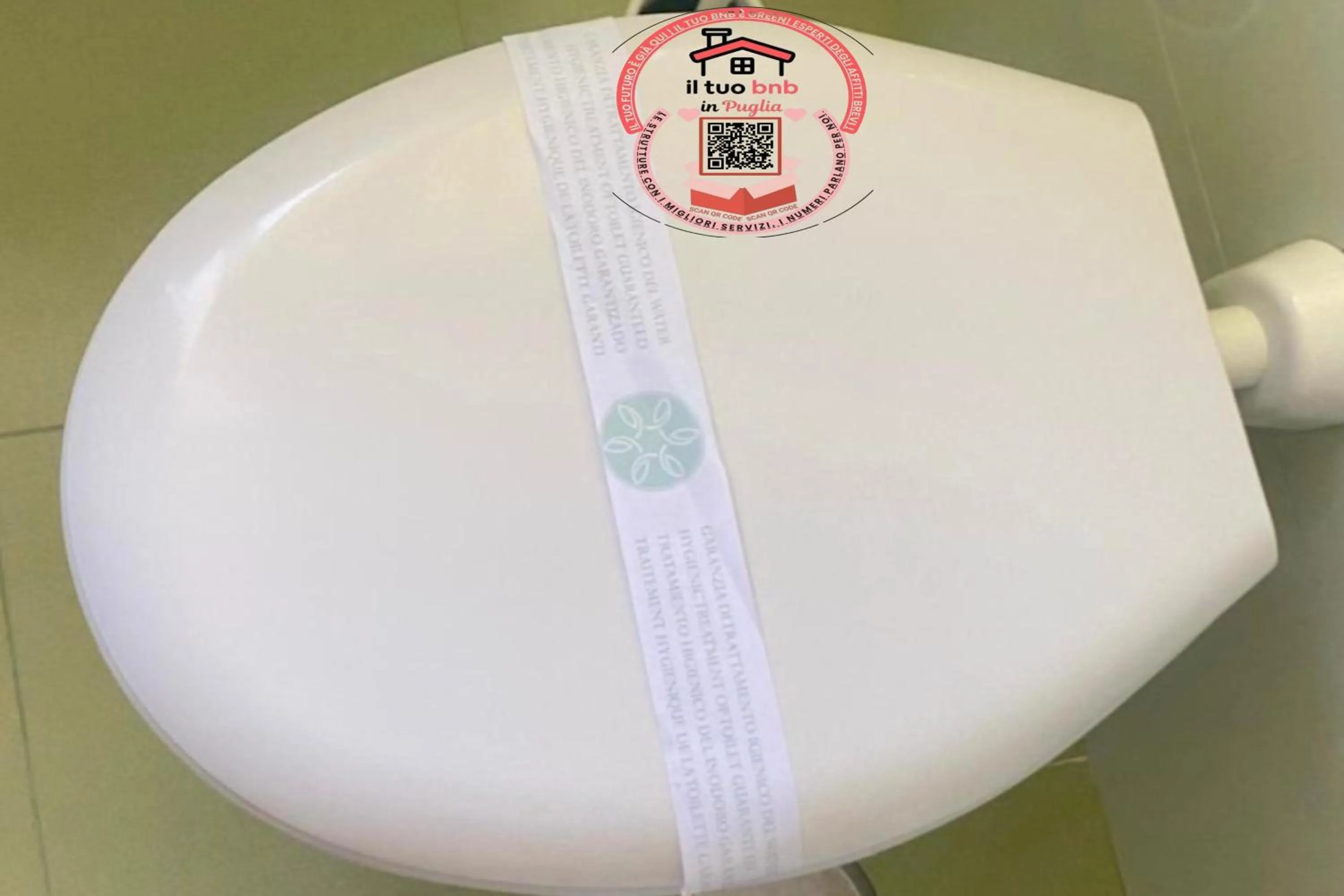 Toilet in Casa Bianca bnb,Big Terrace,10 min Airport Beaches