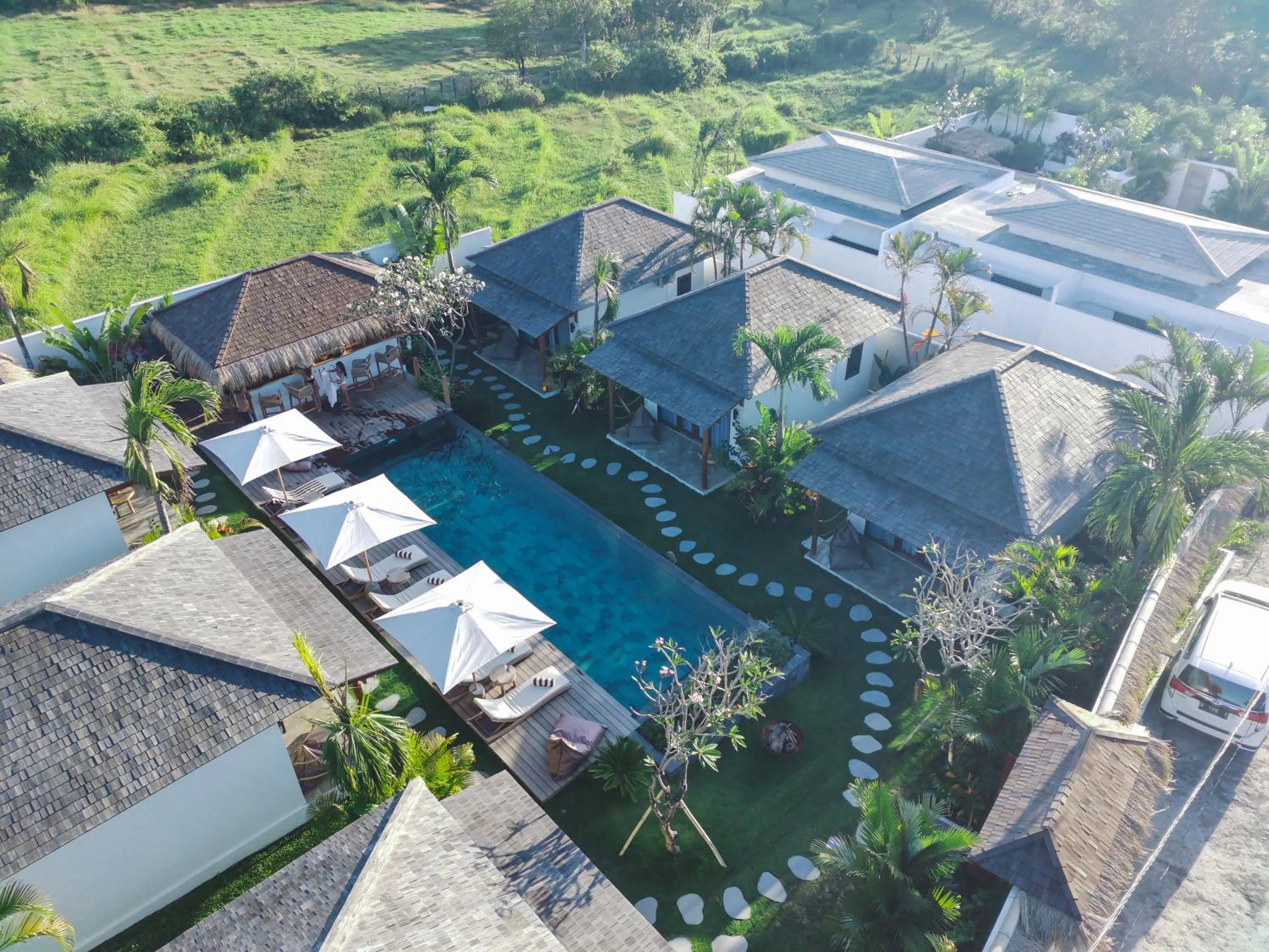 Bird's eye view in EHOA NYANYI BEACH Boutique Hotel - In front of entrance to NUANU