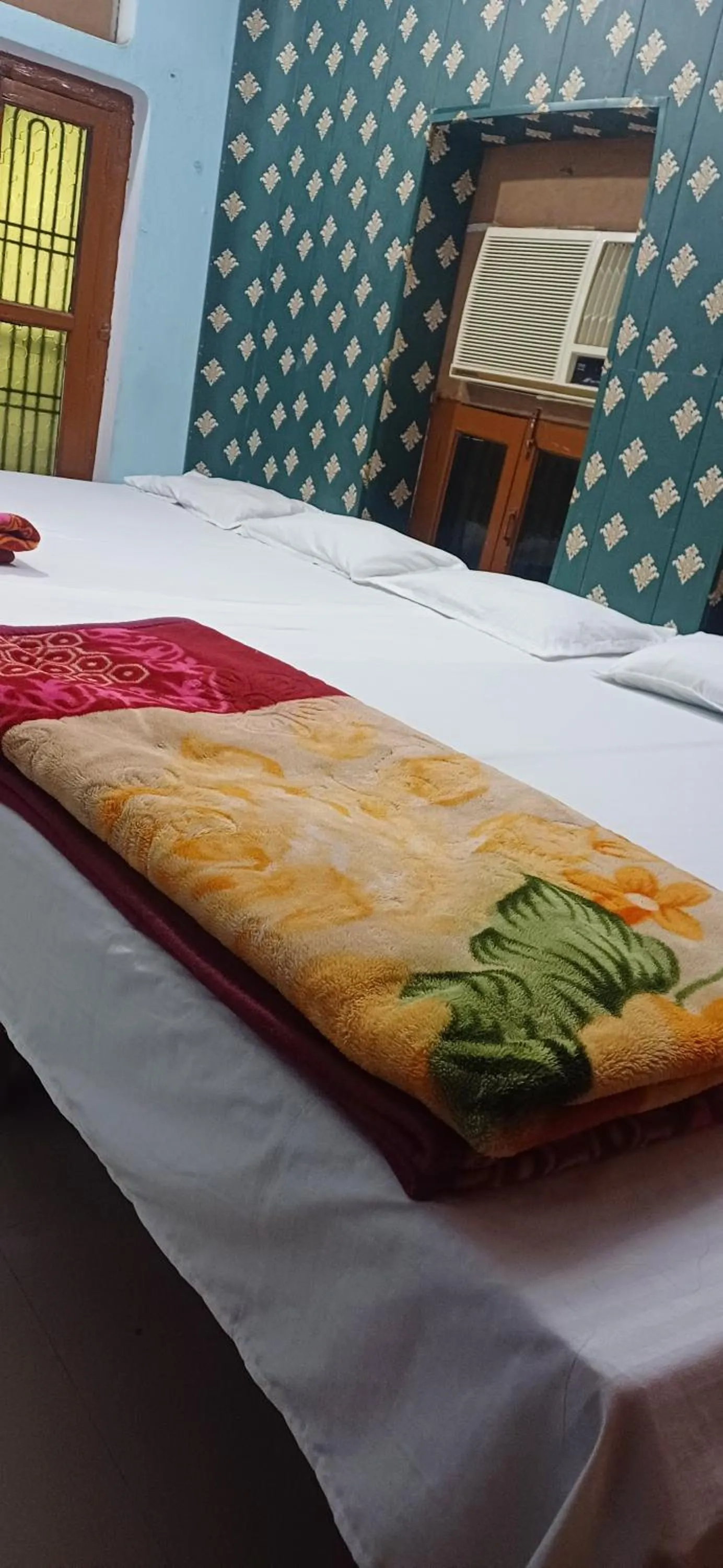 Bed in Maa Tara AC Home Stay