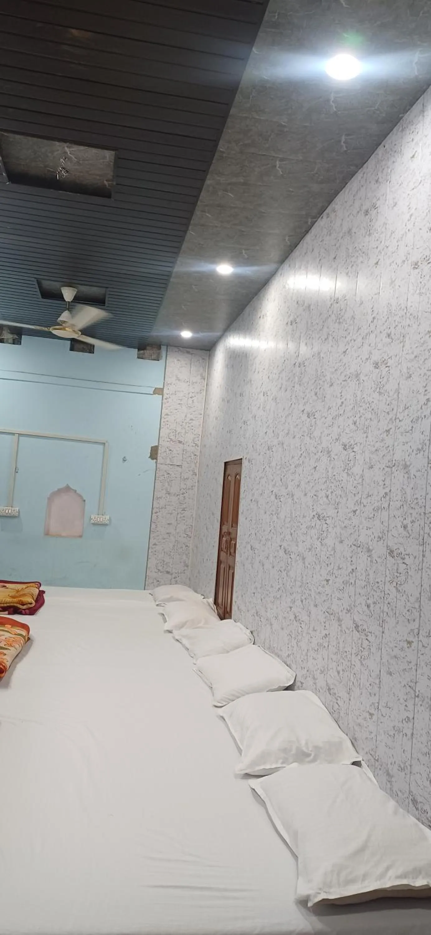 Bed in Maa Tara AC Home Stay