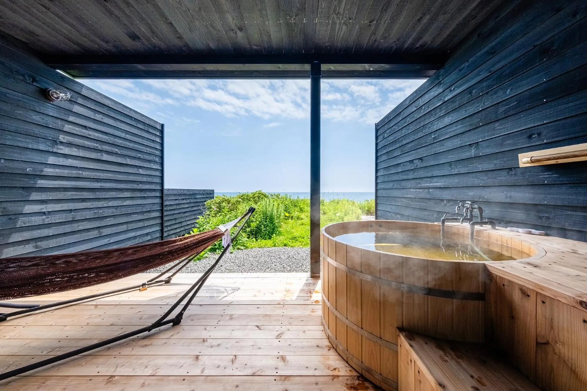 Hot Spring Bath in The OCEAN VISTA