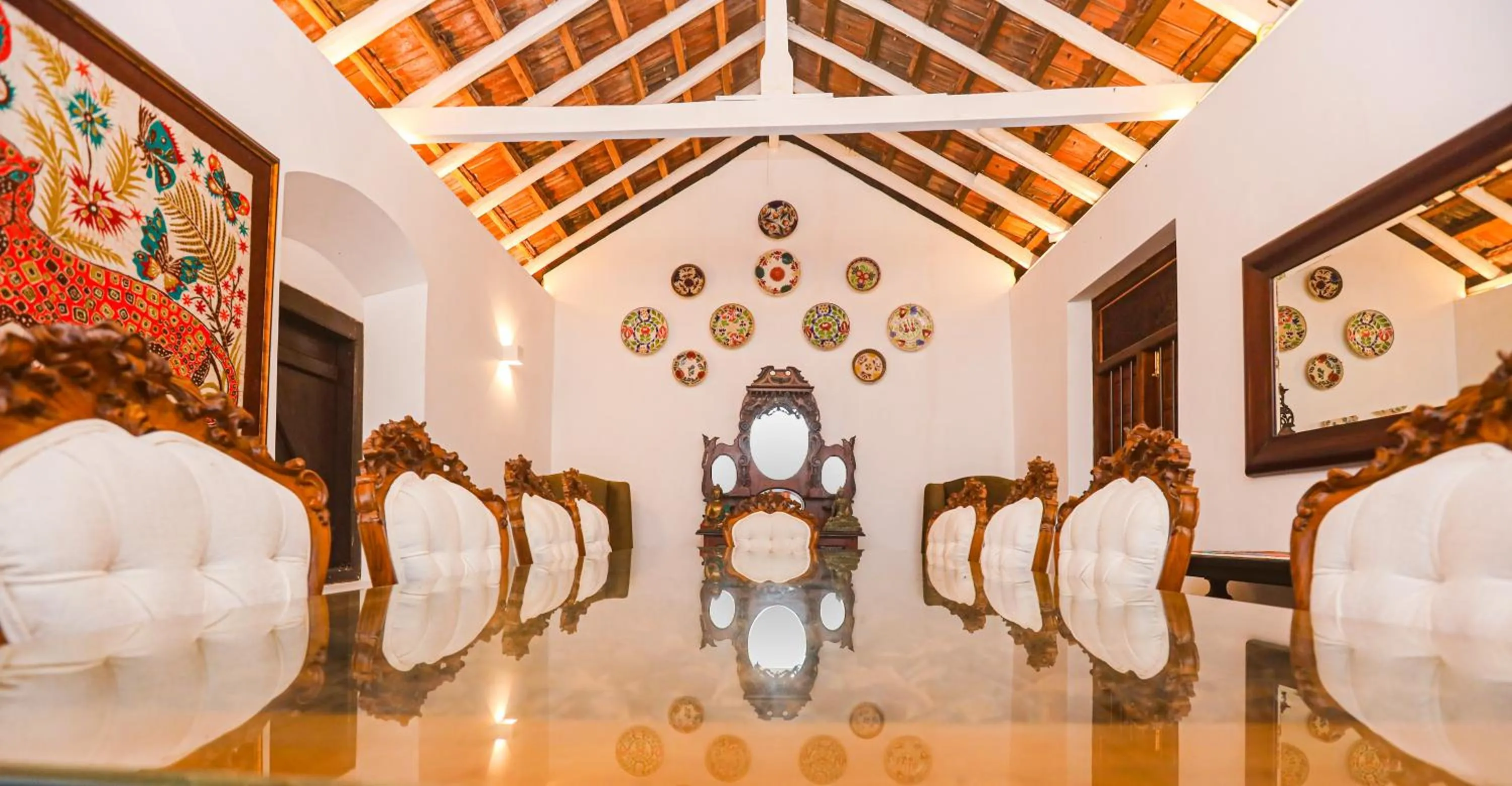 Dining area in Andiramada Walawwa