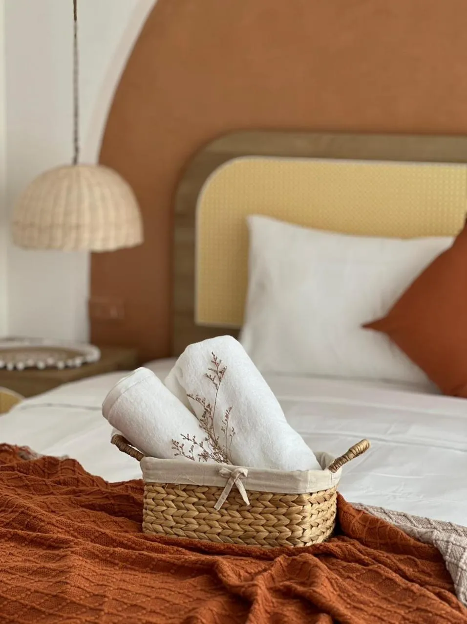 Bed in iRest Orange Tay Ho Lakeside Apartment