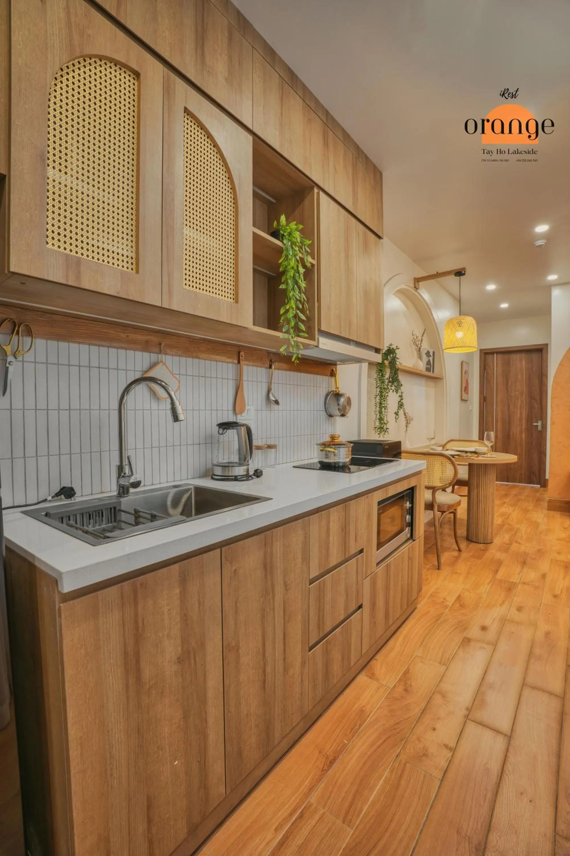 Kitchen or kitchenette in iRest Orange Tay Ho Lakeside Apartment