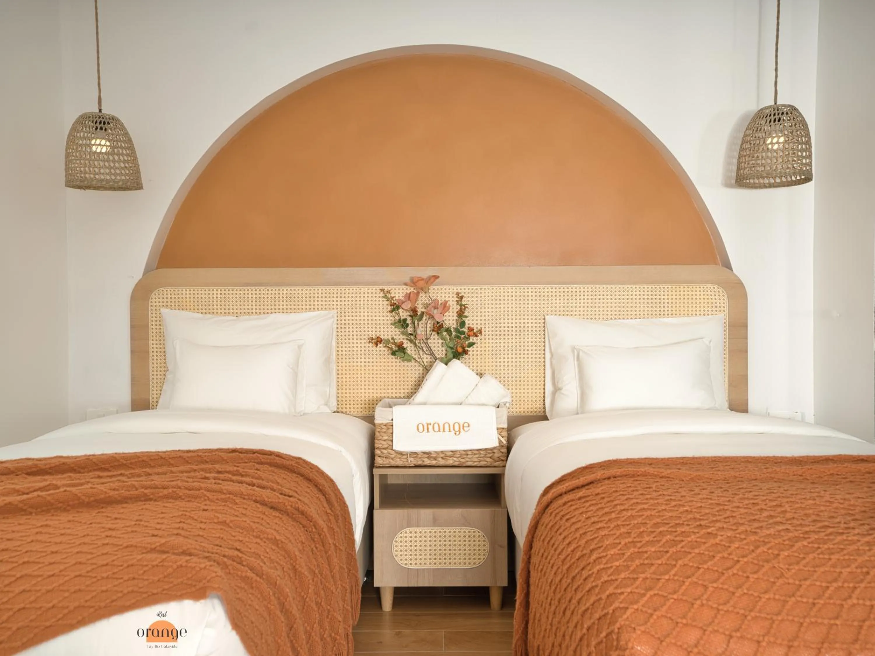 Bed in iRest Orange Tay Ho Lakeside Apartment