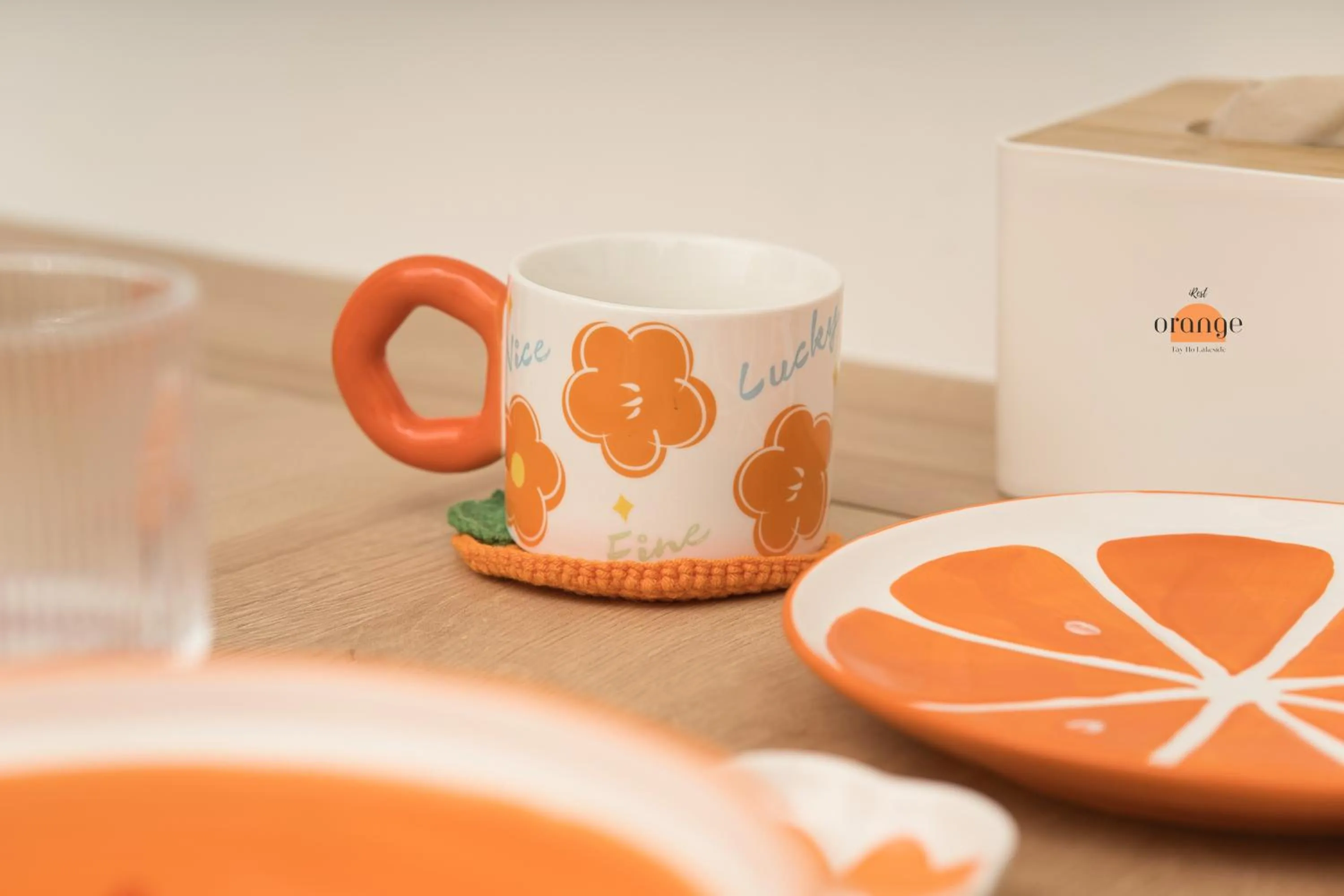 iRest Orange Tay Ho Lakeside Apartment