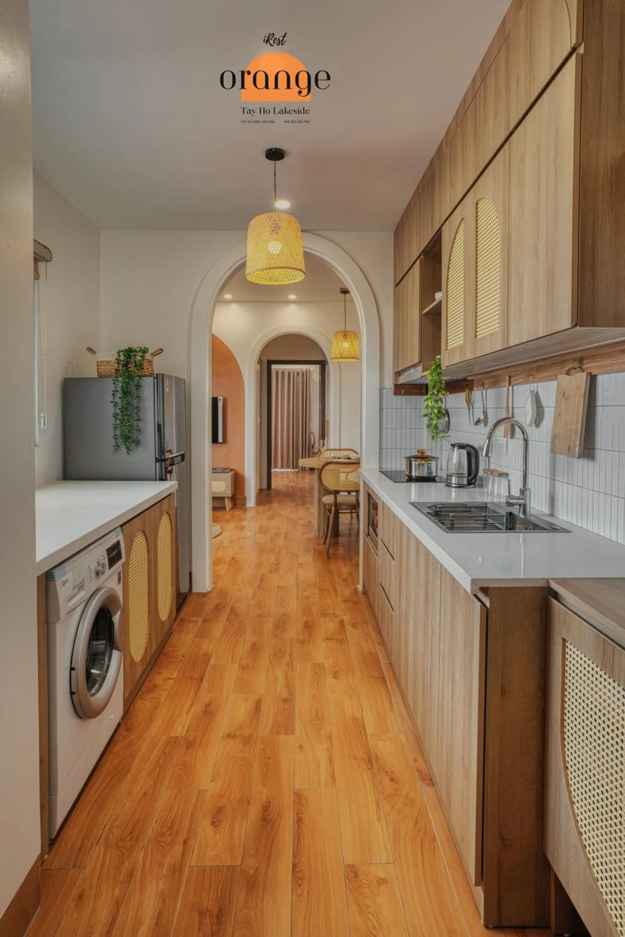 iRest Orange Tay Ho Lakeside Apartment