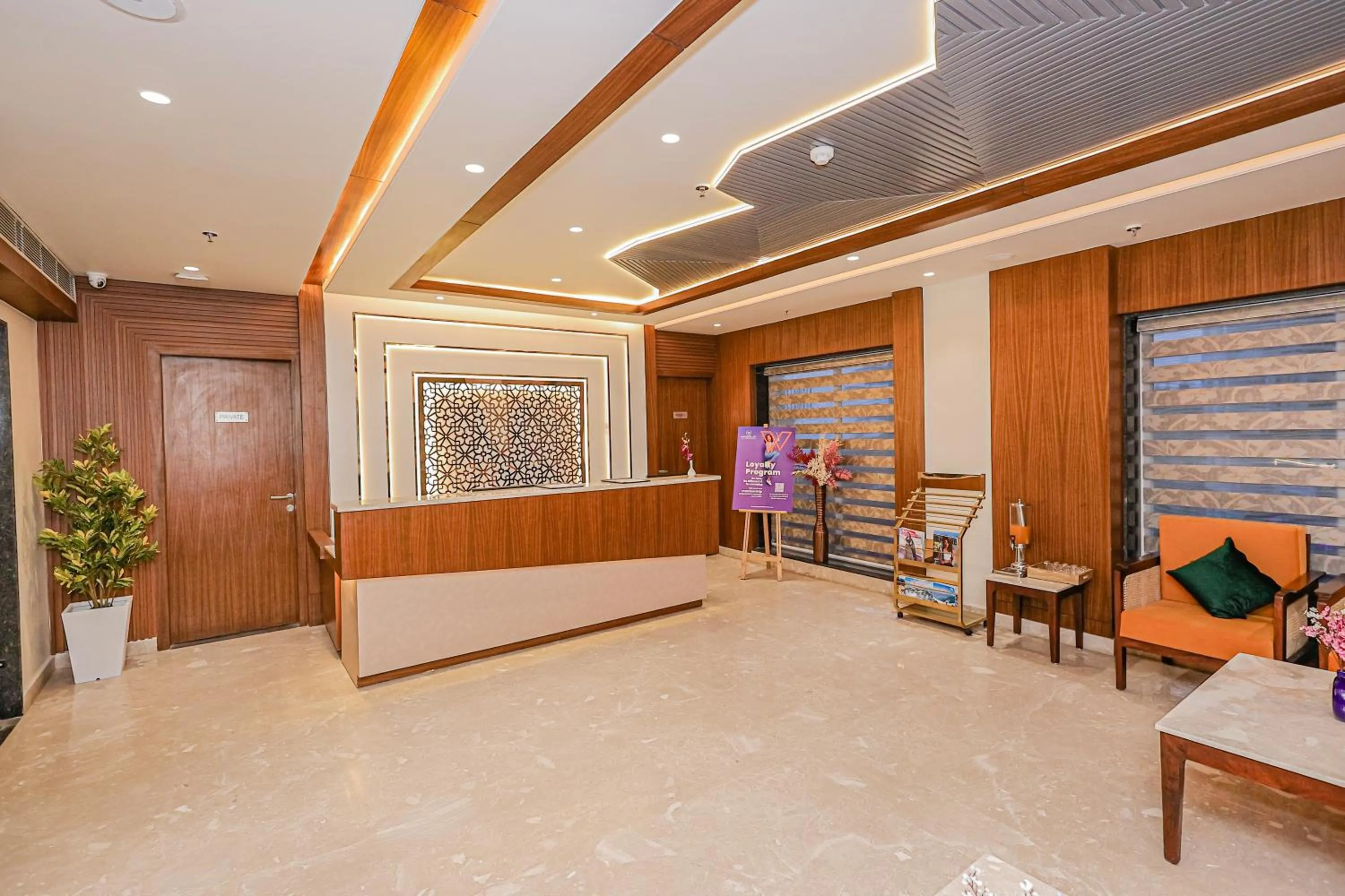 Seating area in Regenta Inn Luxinna Heights Mcleodganj