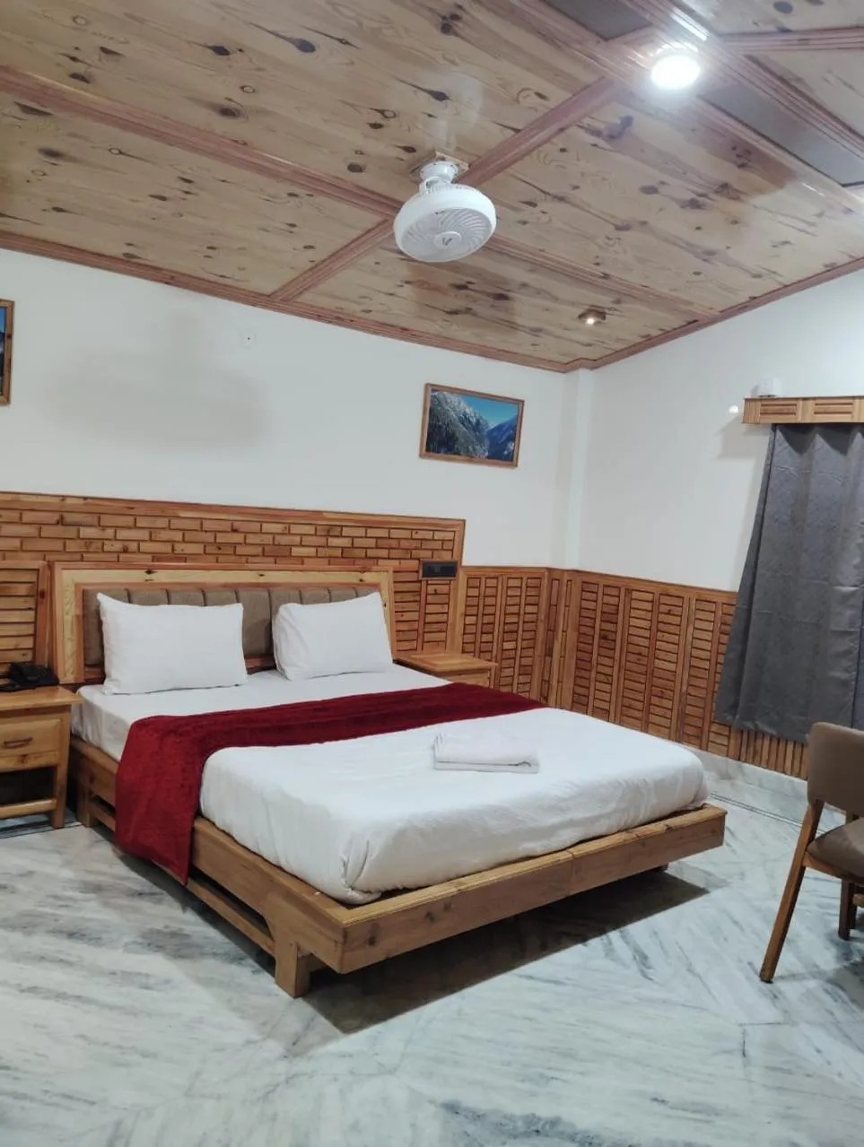 Bedroom, Bed in Hotel CM Palace - Pure Vegetarian