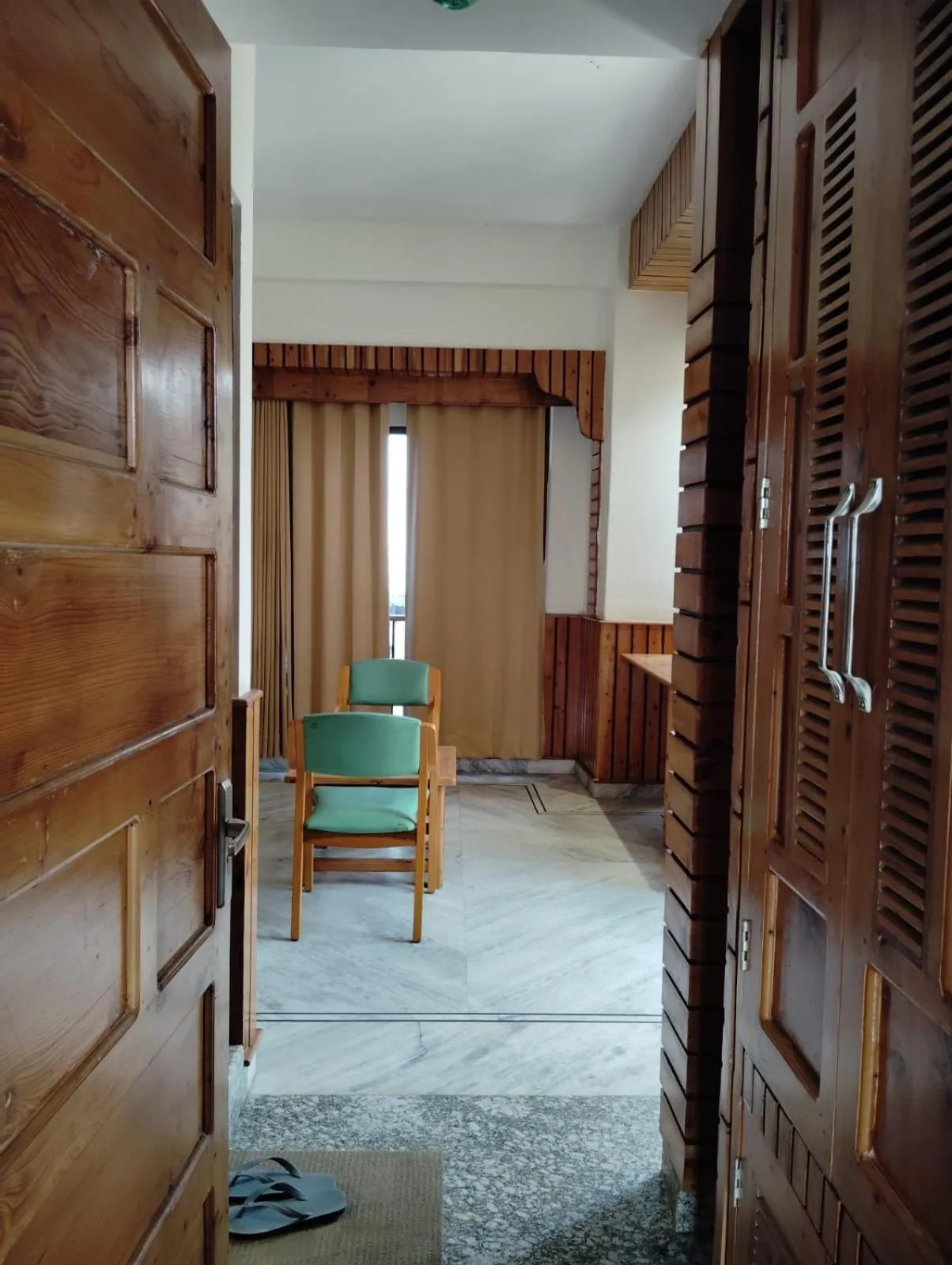 Facade/entrance in Hotel CM Palace - Pure Vegetarian