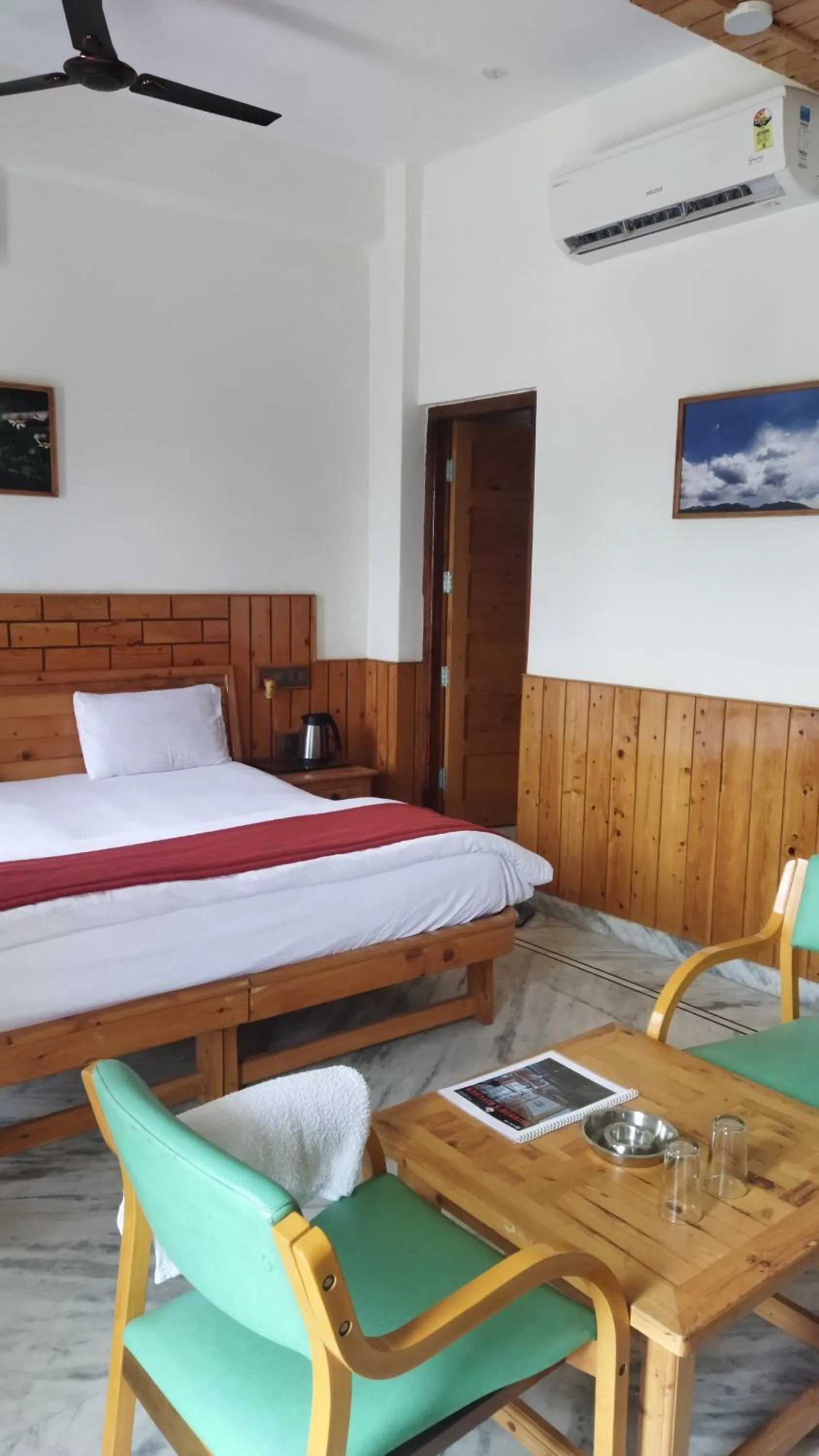 Bedroom, Bed in Hotel CM Palace - Pure Vegetarian