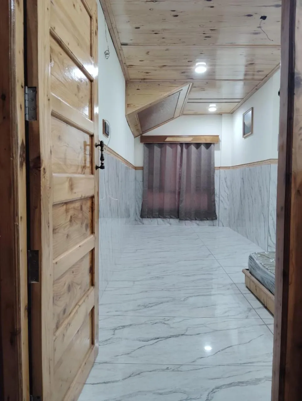 Facade/entrance in Hotel CM Palace - Pure Vegetarian