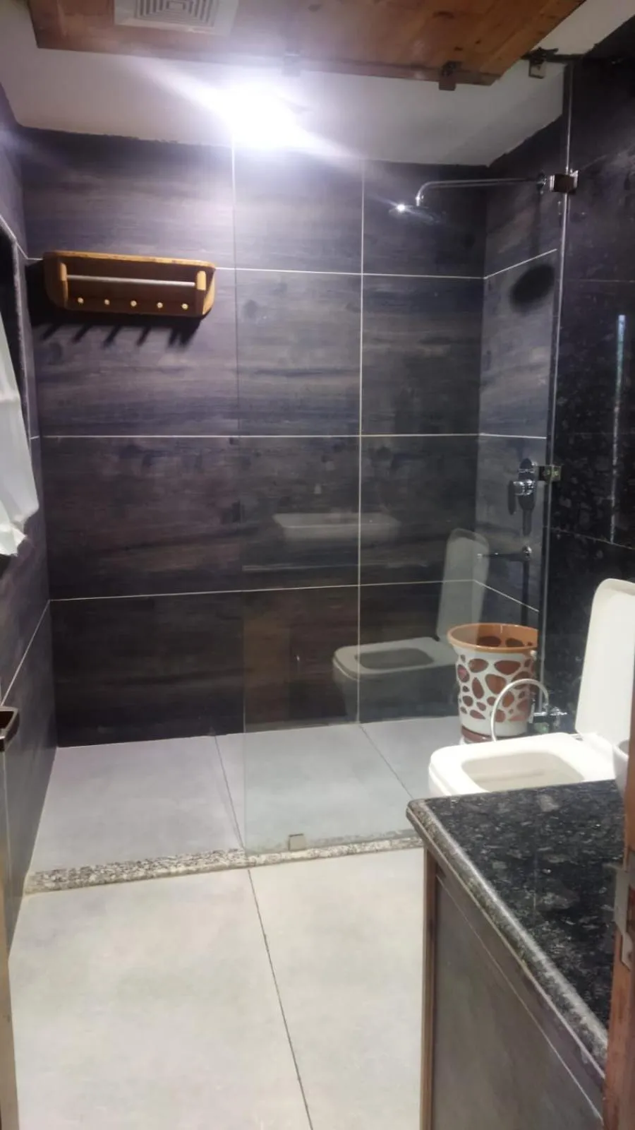 Bathroom in Hotel CM Palace - Pure Vegetarian