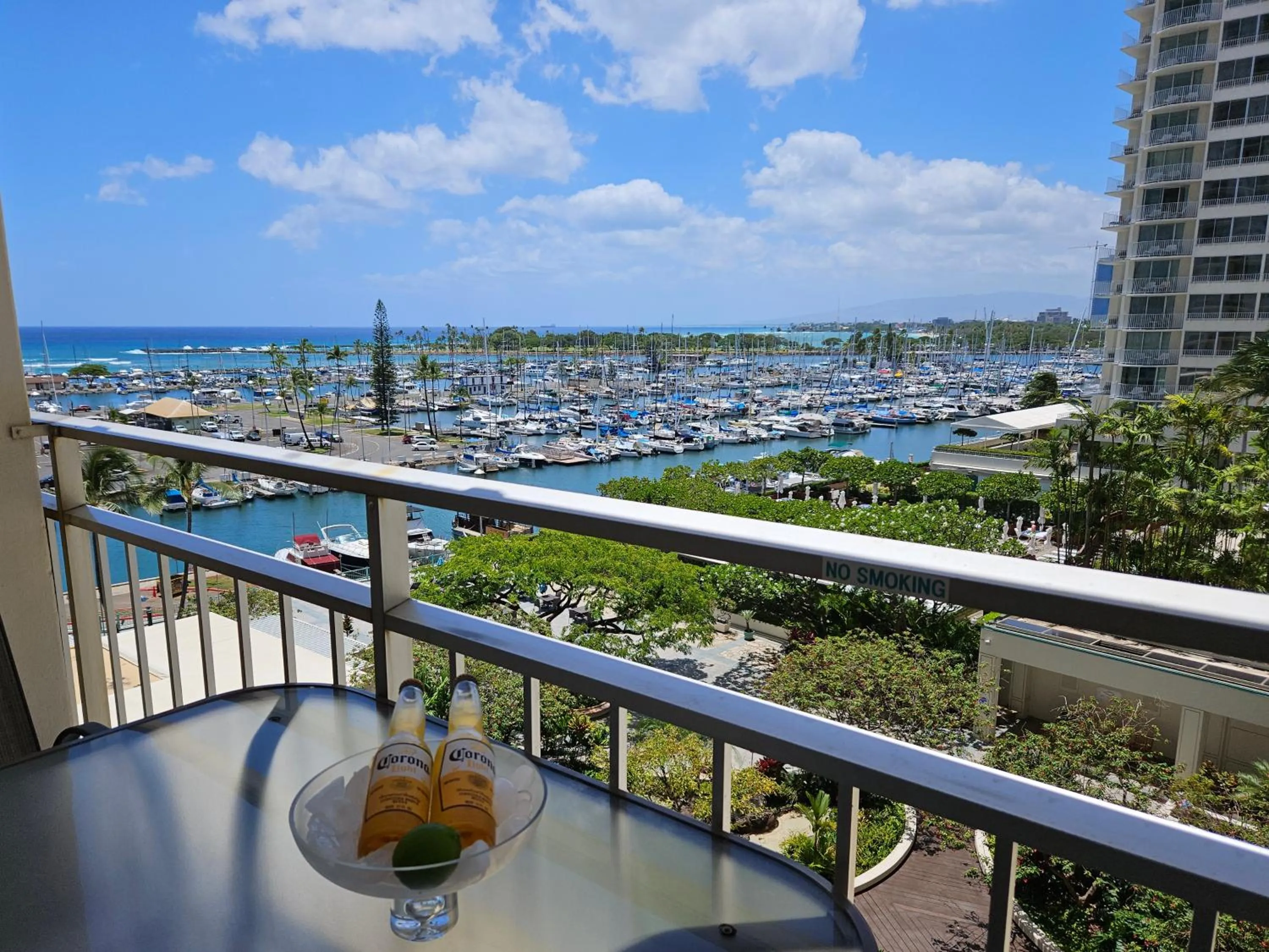 Ilikai Hotel Condo with Kitchen and Ocean View