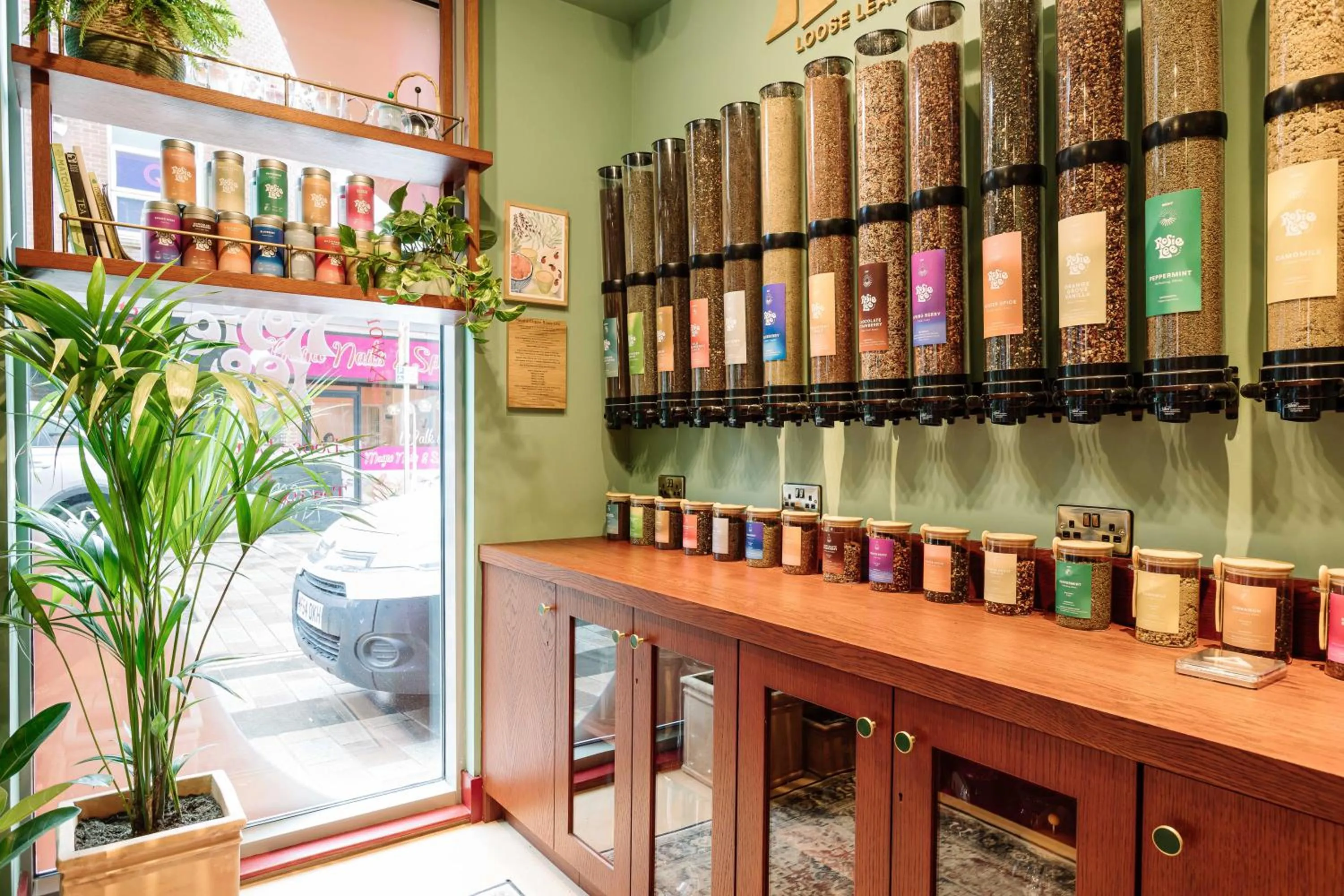 Lounge or bar in room2 Belfast Hometel