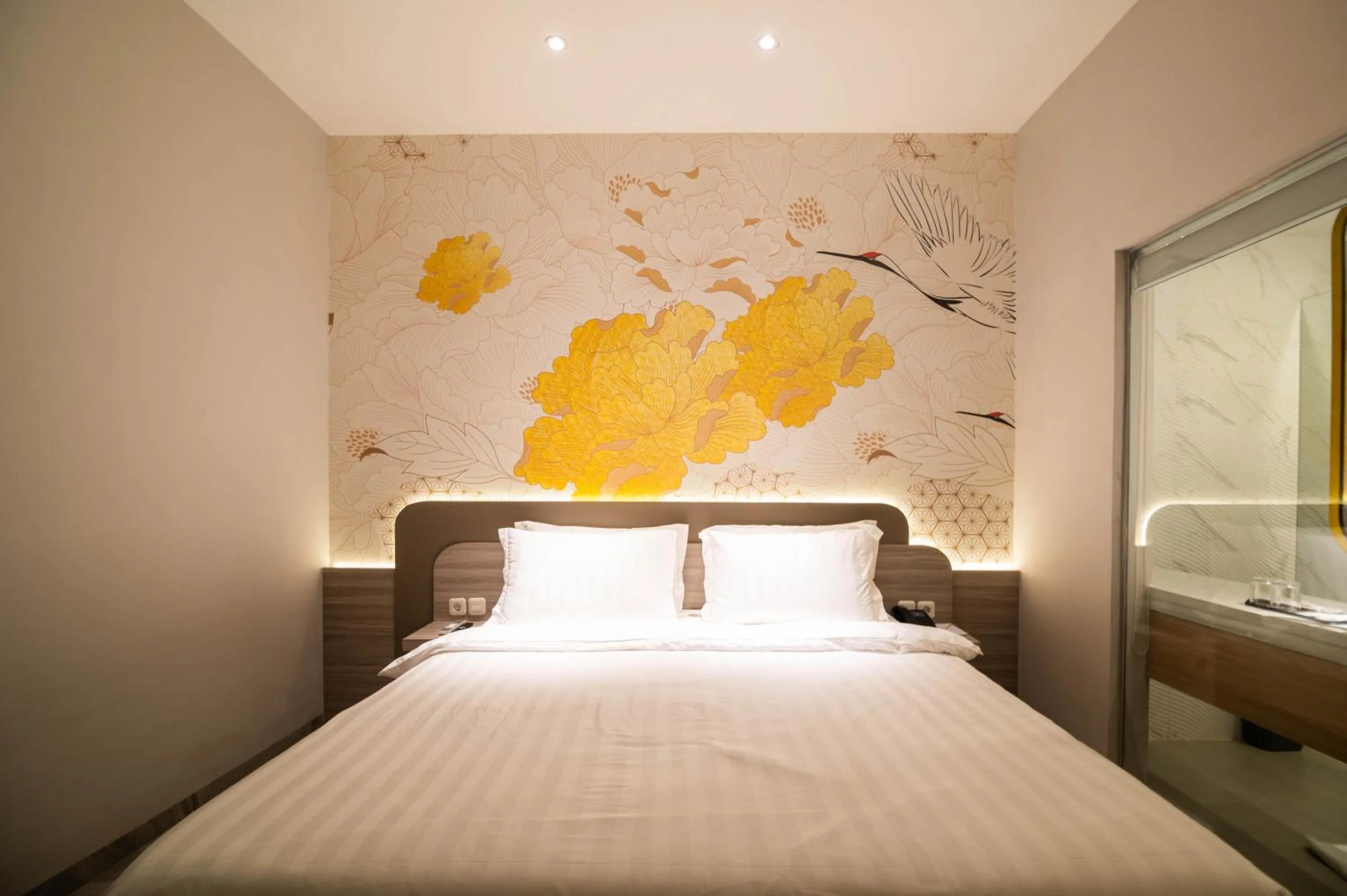 Bed in Yulia Hotel Managed by HIG