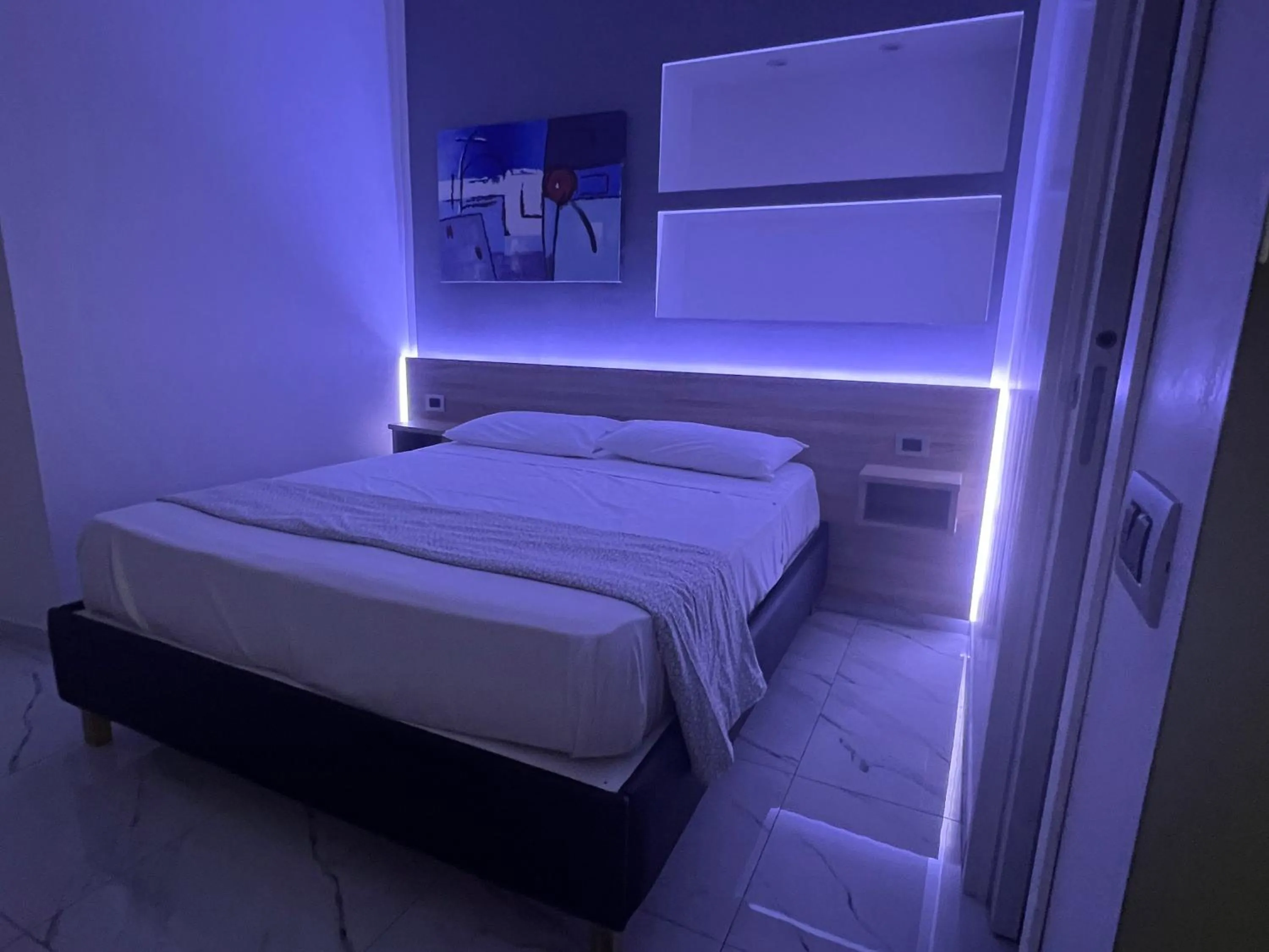 Bedroom, Bed in Napoli Forever