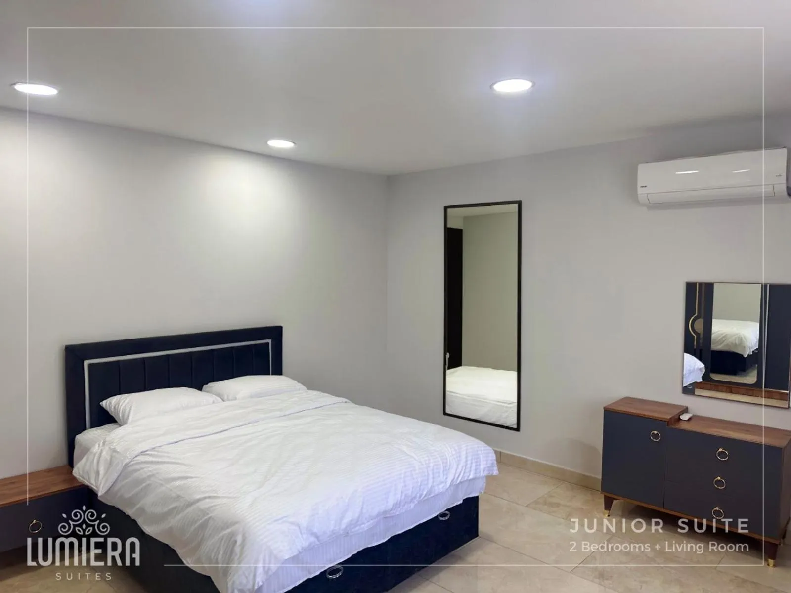 Bedroom, Bed in Lumiera Suites Hotel