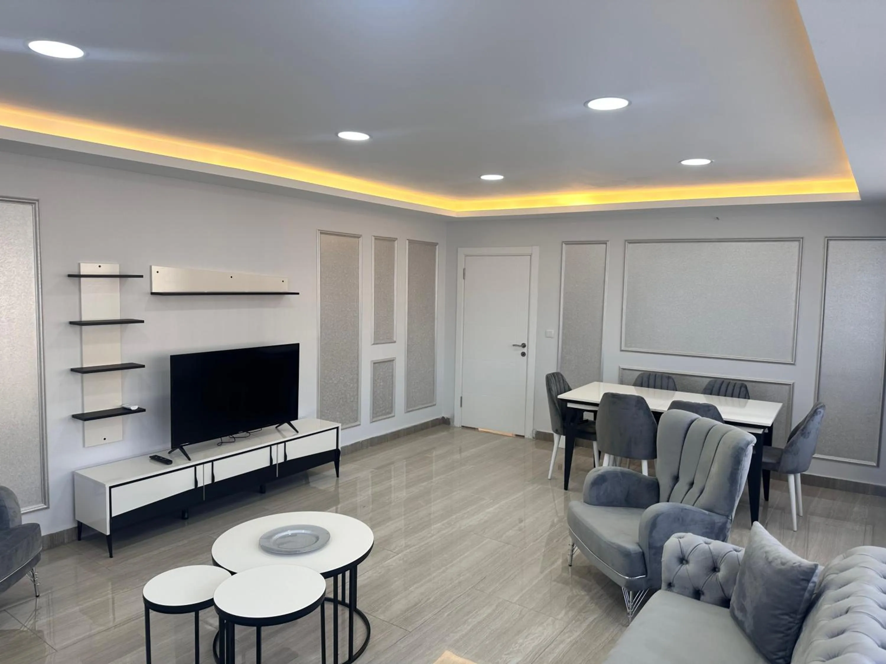 Living room in Lumiera Suites Hotel