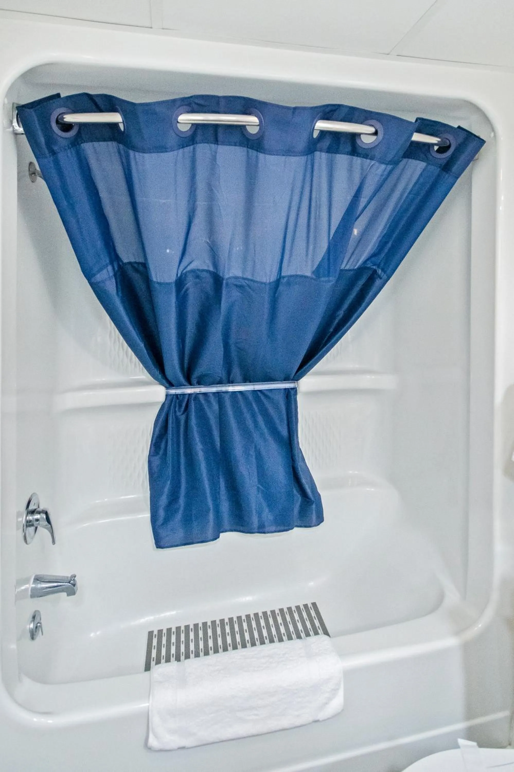 Bathroom in Sea Breeze