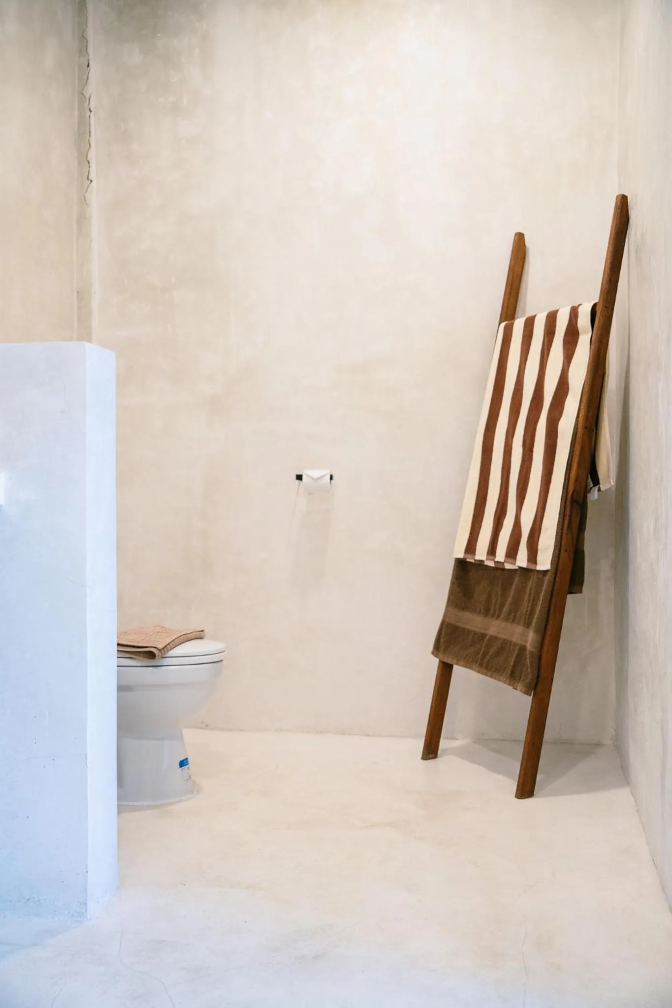 Toilet in Kala Surf Camp