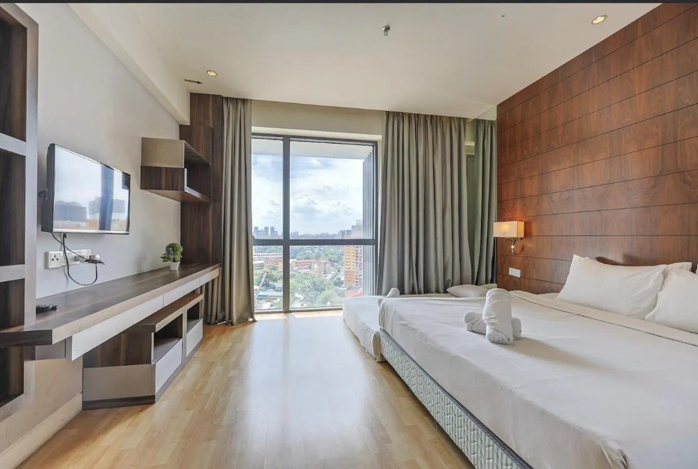 Greystone D' Majestic Place