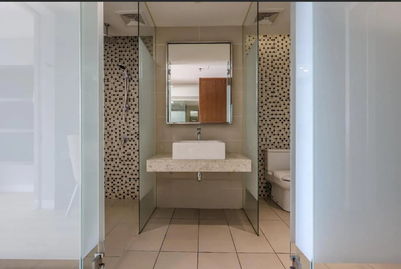 Greystone D' Majestic Place